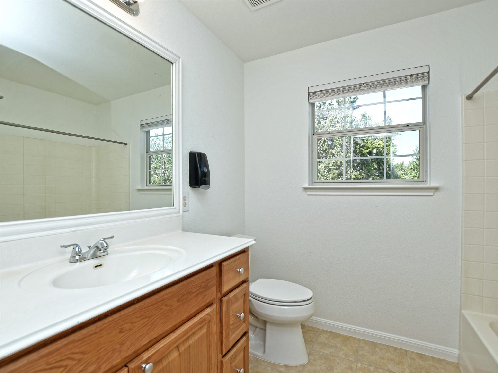 106 S Gadwall Ln, Cedar Park, TX 78613