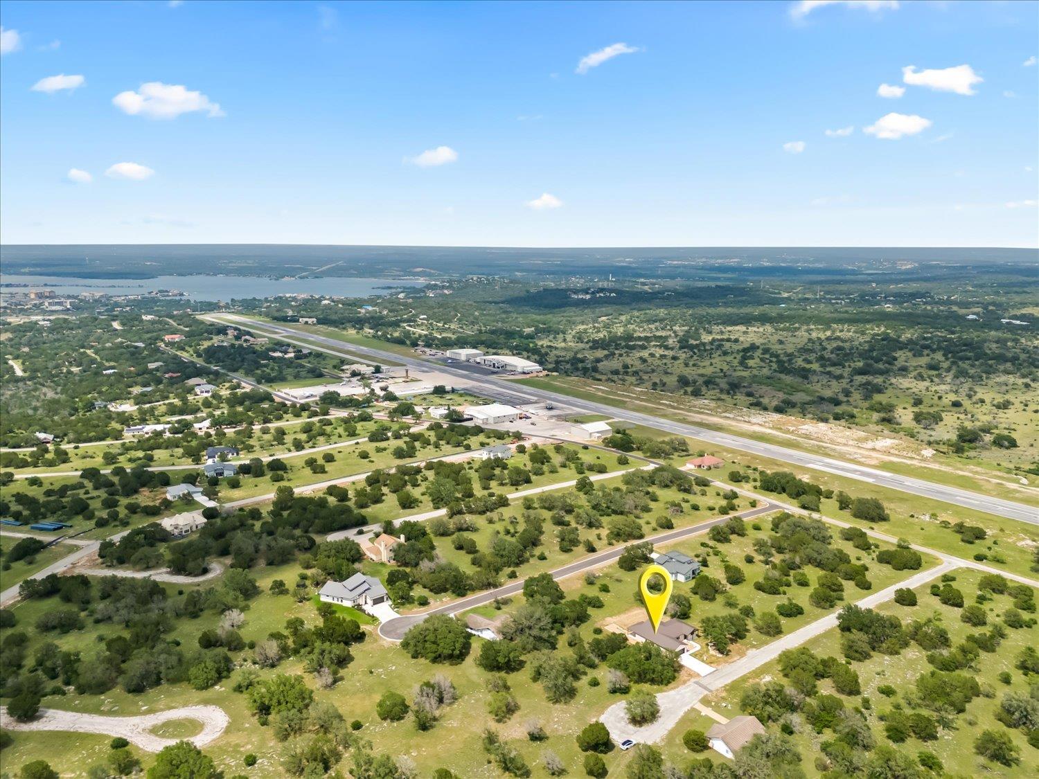 114 Rolling Hill Dr, Horseshoe Bay, TX 78657