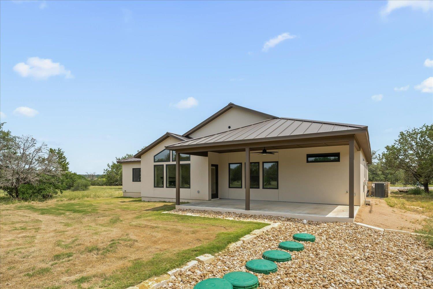 114 Rolling Hill Dr, Horseshoe Bay, TX 78657