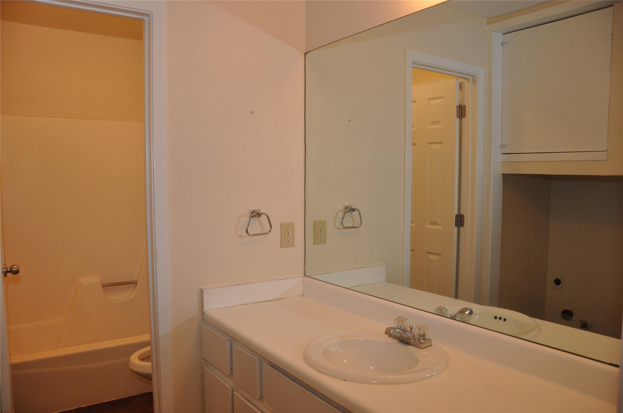 10810 Topperwein Dr # C, Austin, TX 78758