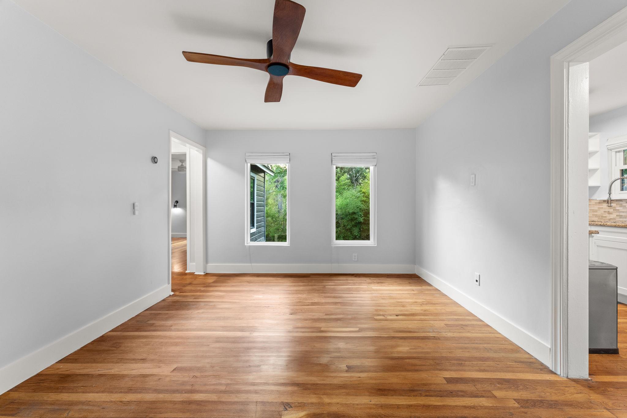 1904 S 6th St, Austin, TX 78704