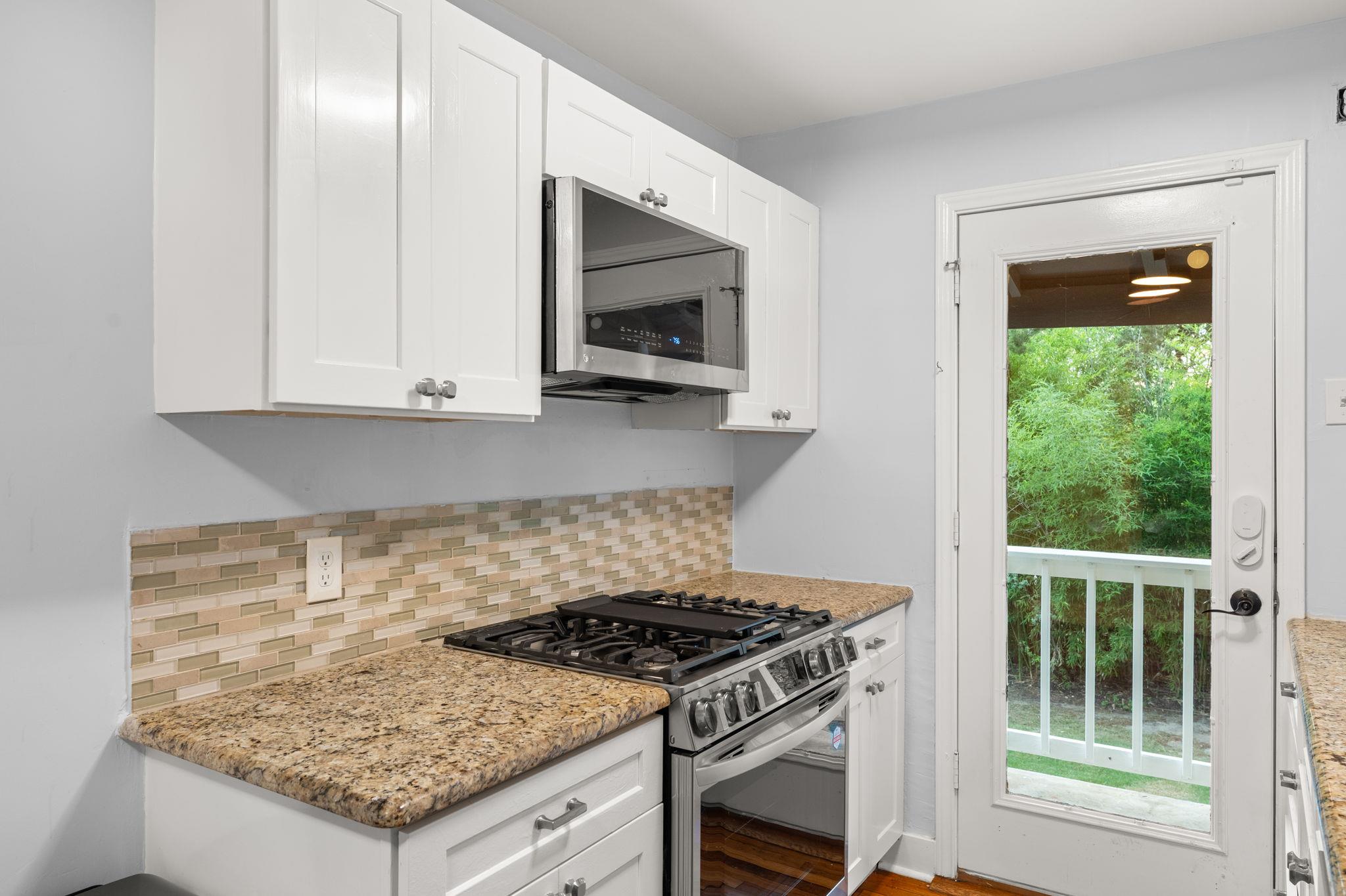 1904 S 6th St, Austin, TX 78704