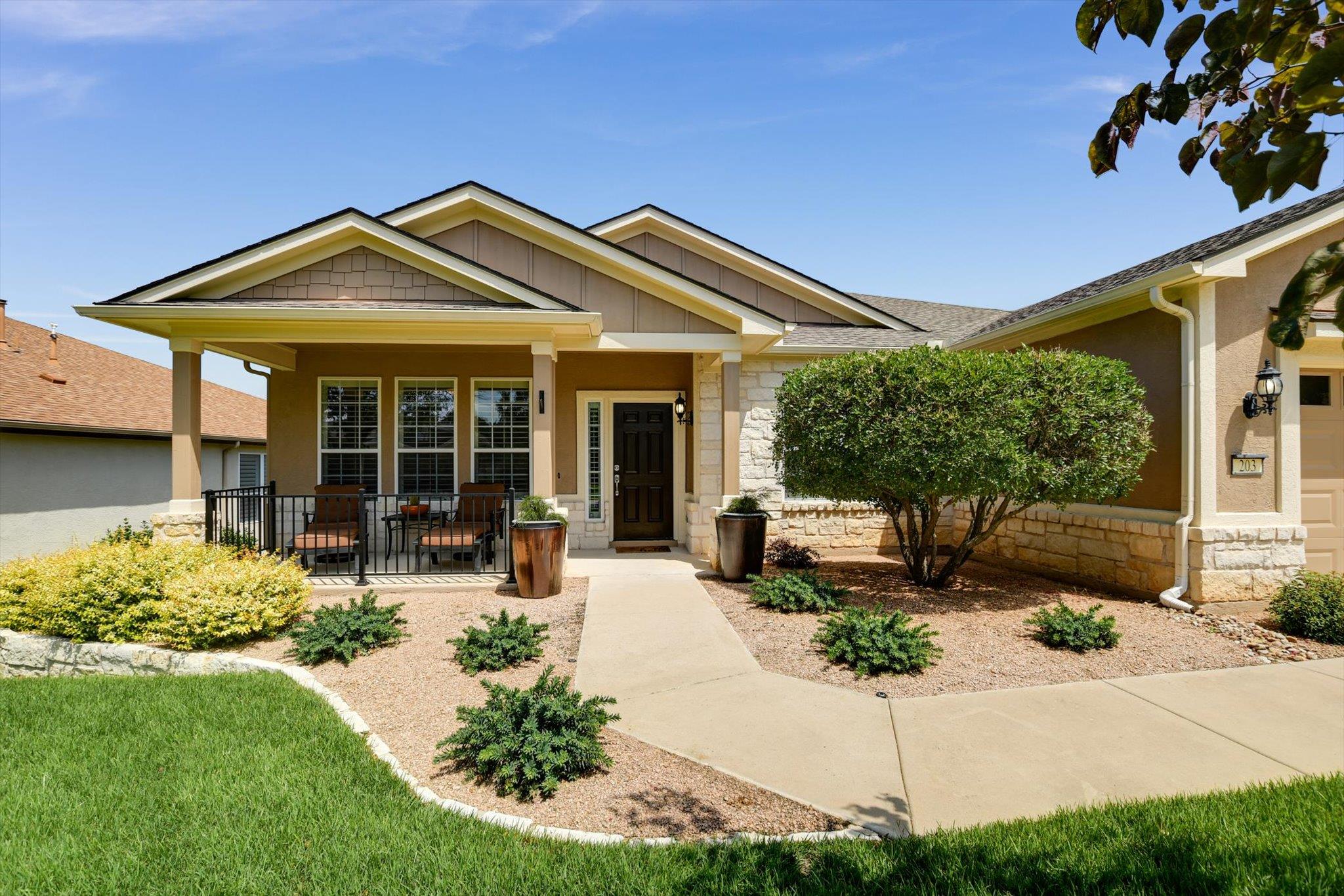 203 Mustang Island Trl, Georgetown, TX 78633