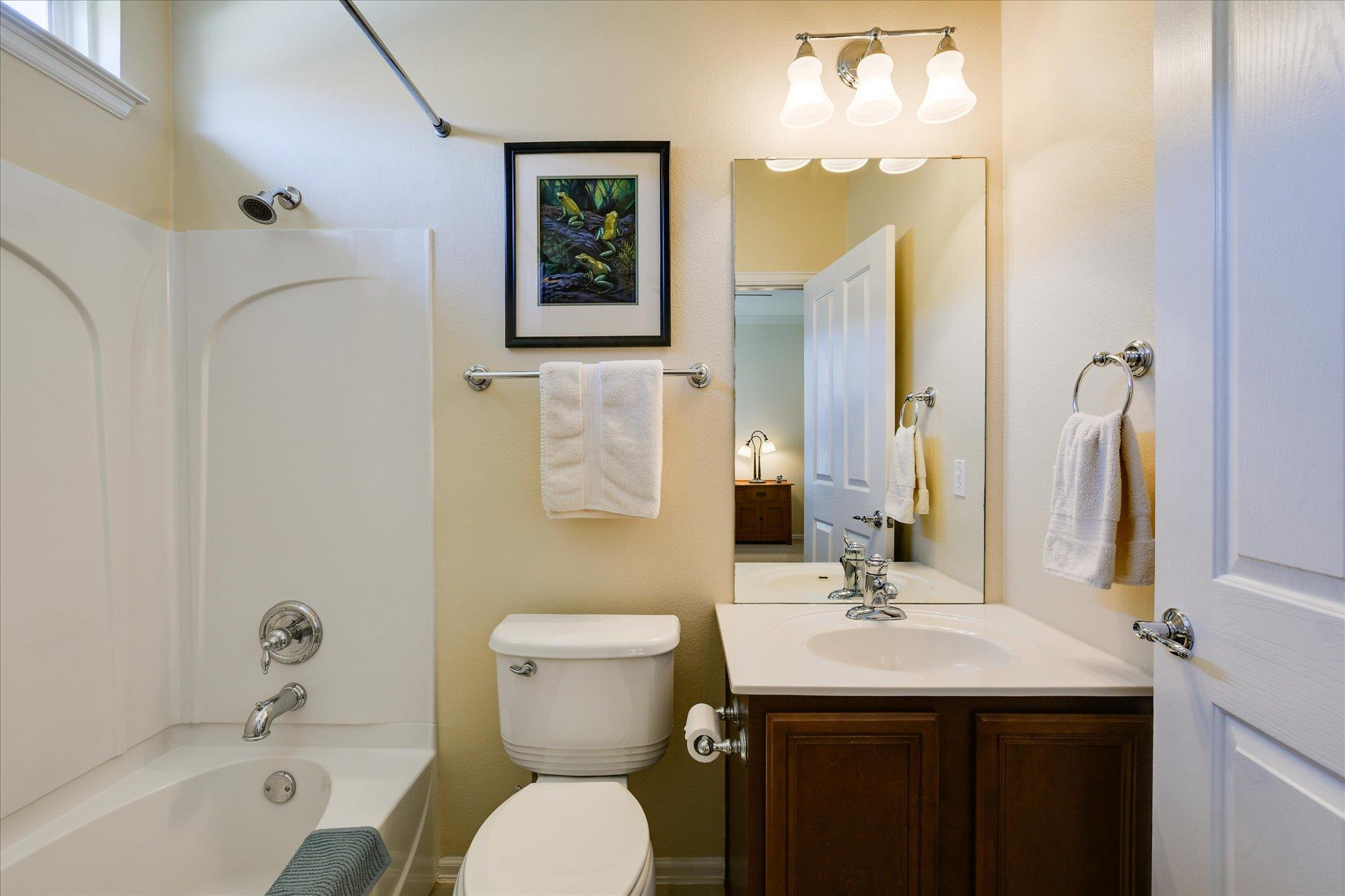 203 Mustang Island Trl, Georgetown, TX 78633