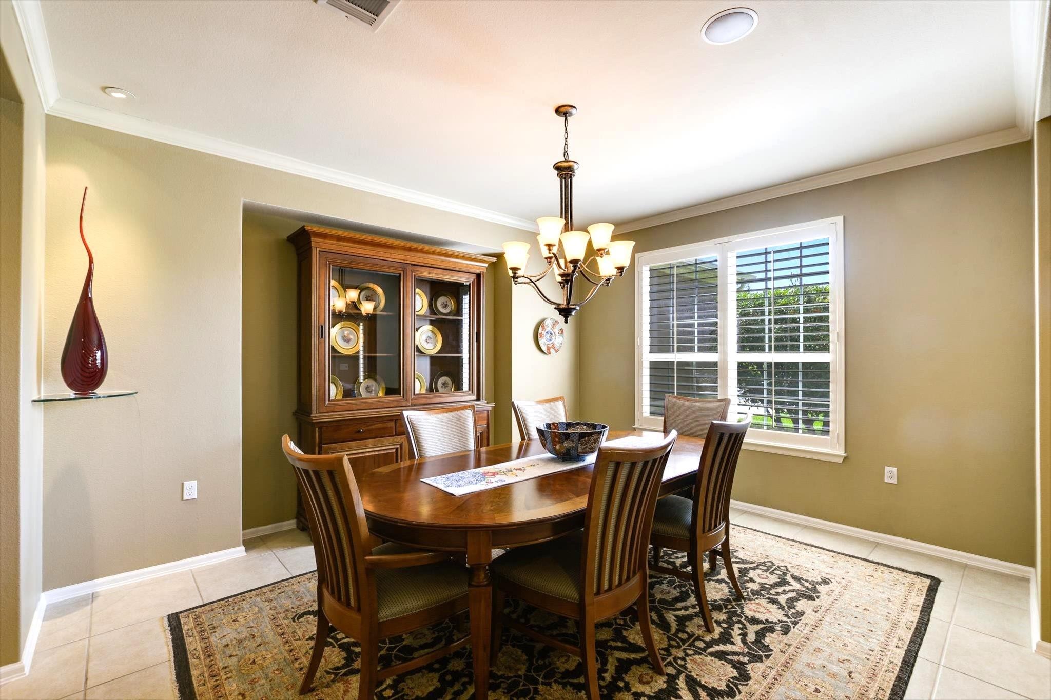 203 Mustang Island Trl, Georgetown, TX 78633
