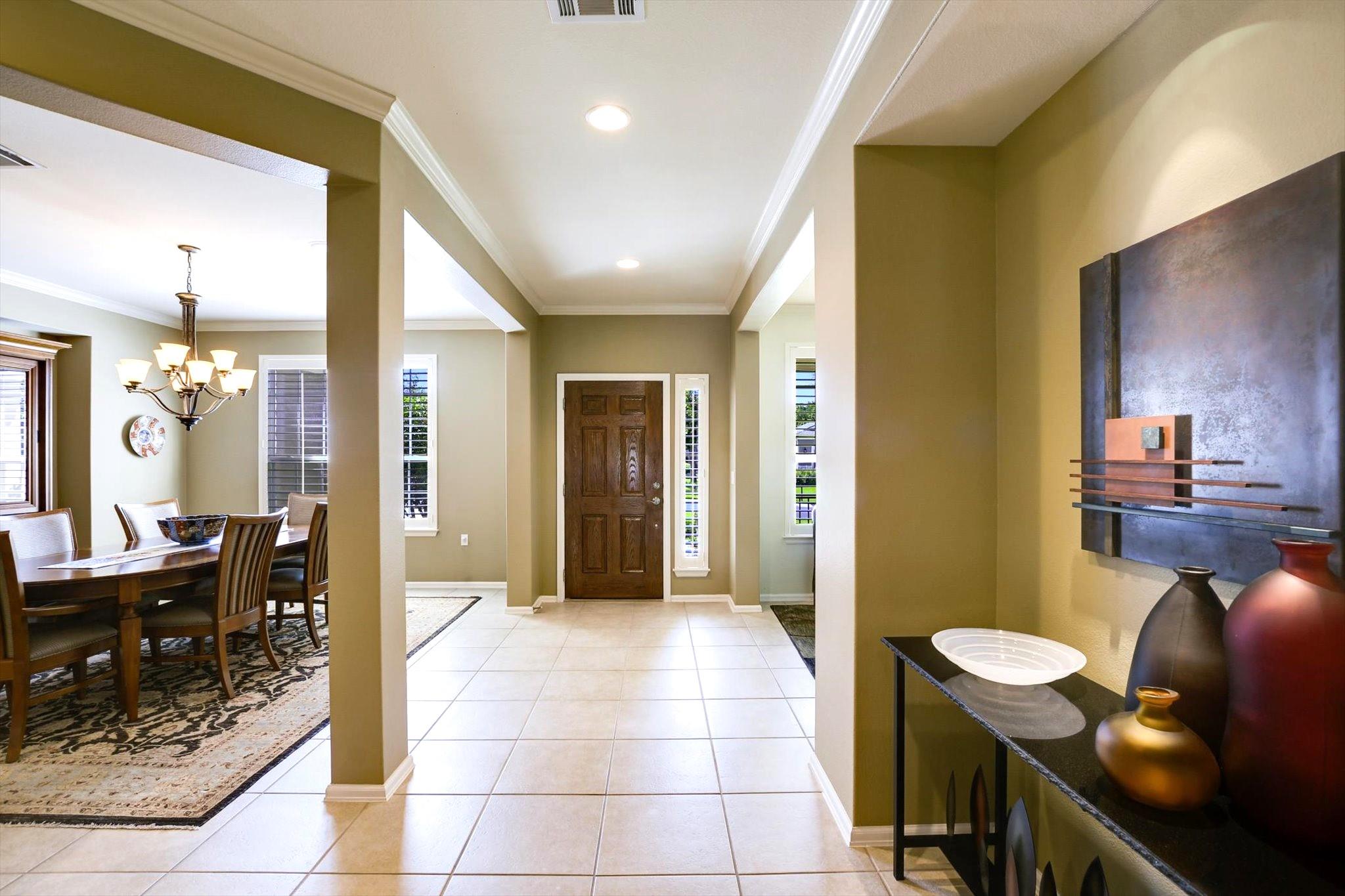 203 Mustang Island Trl, Georgetown, TX 78633