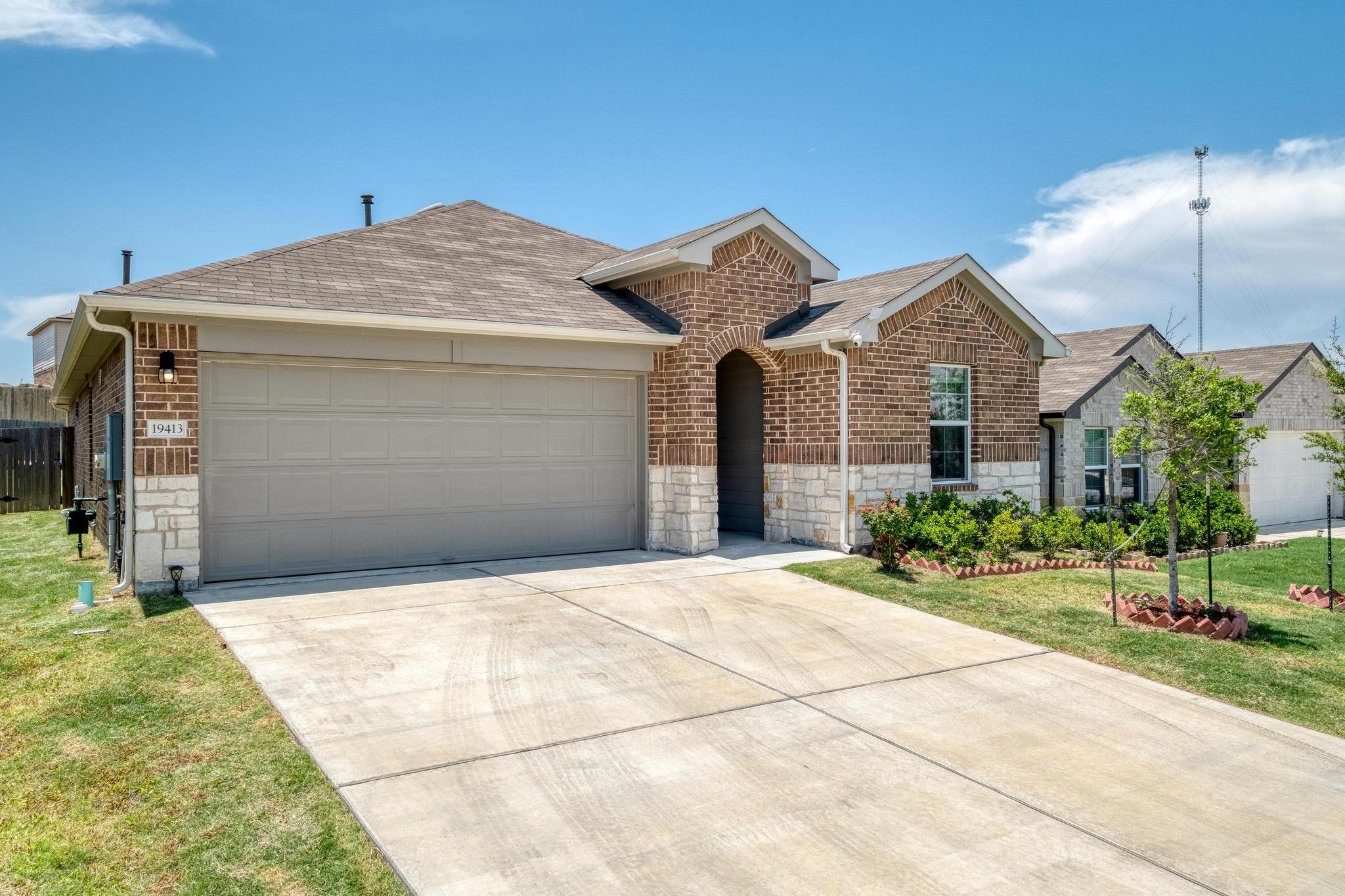 19413 Abigail Fillmore Rd, Manor, TX 78653