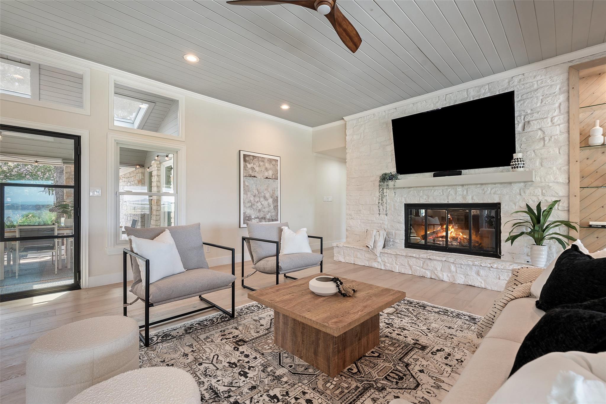 128 Firebird St, Lakeway, TX 78734