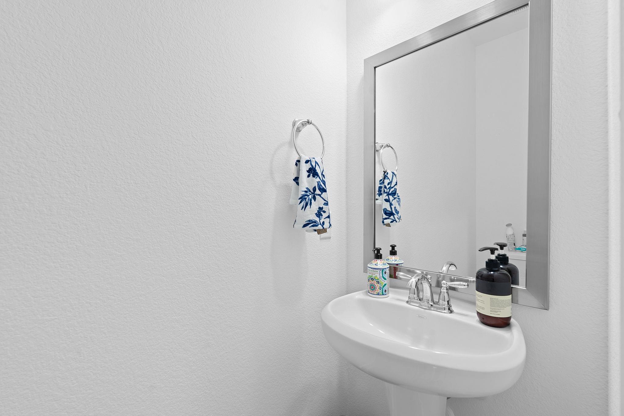 104 Meadow Wood Cv, Georgetown, TX 78626