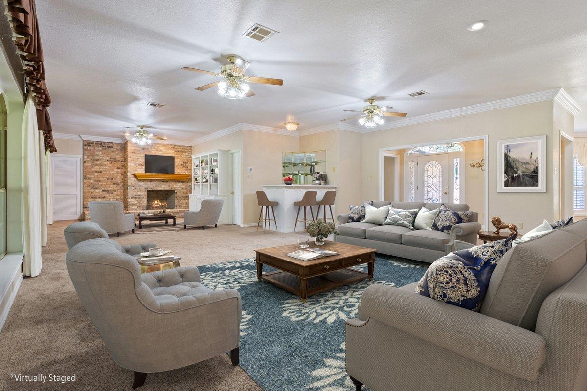 1204 Fairway Cir, Salado, TX 76571