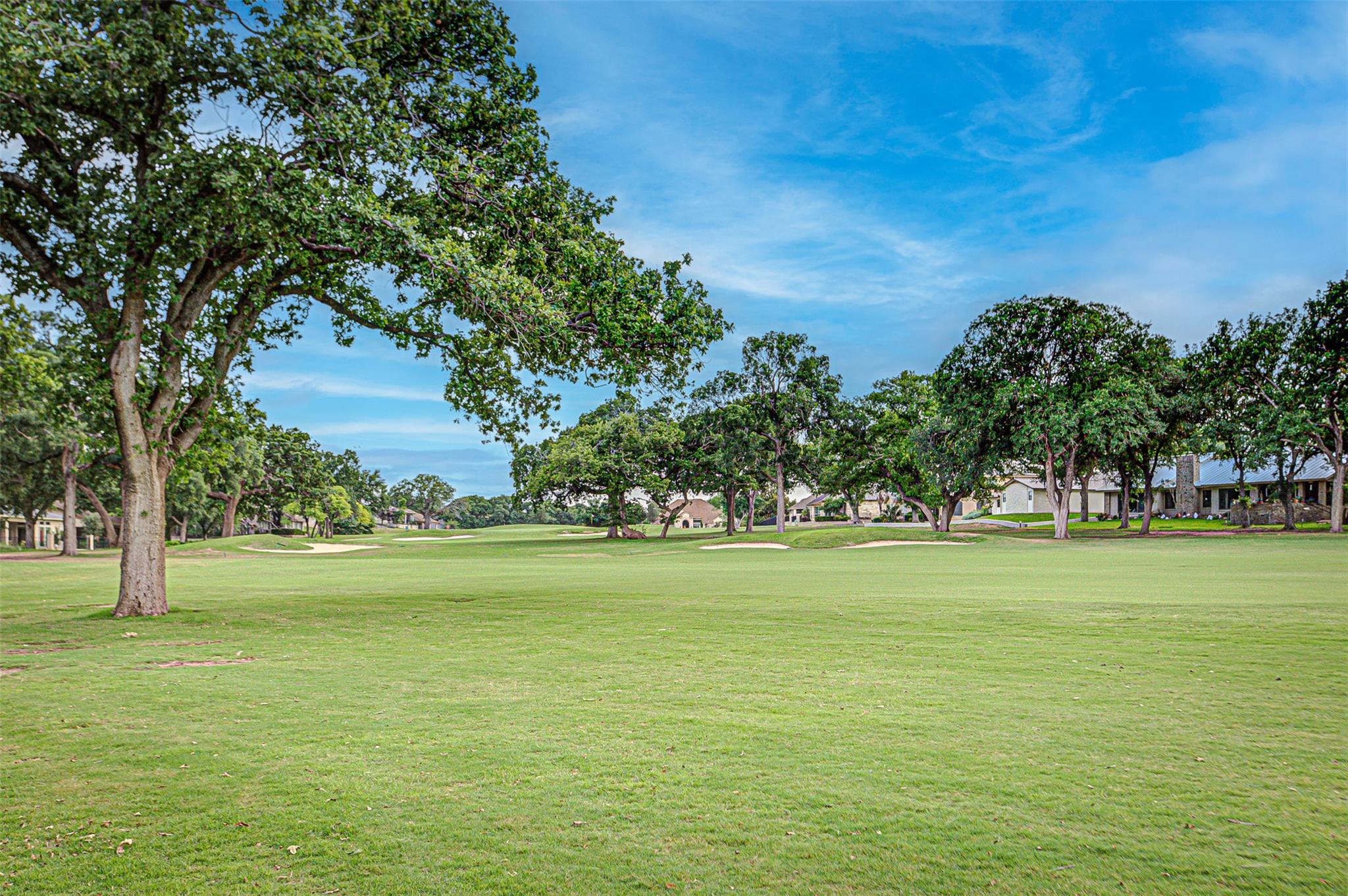 105 Southern Spur, Horseshoe Bay, TX 78657