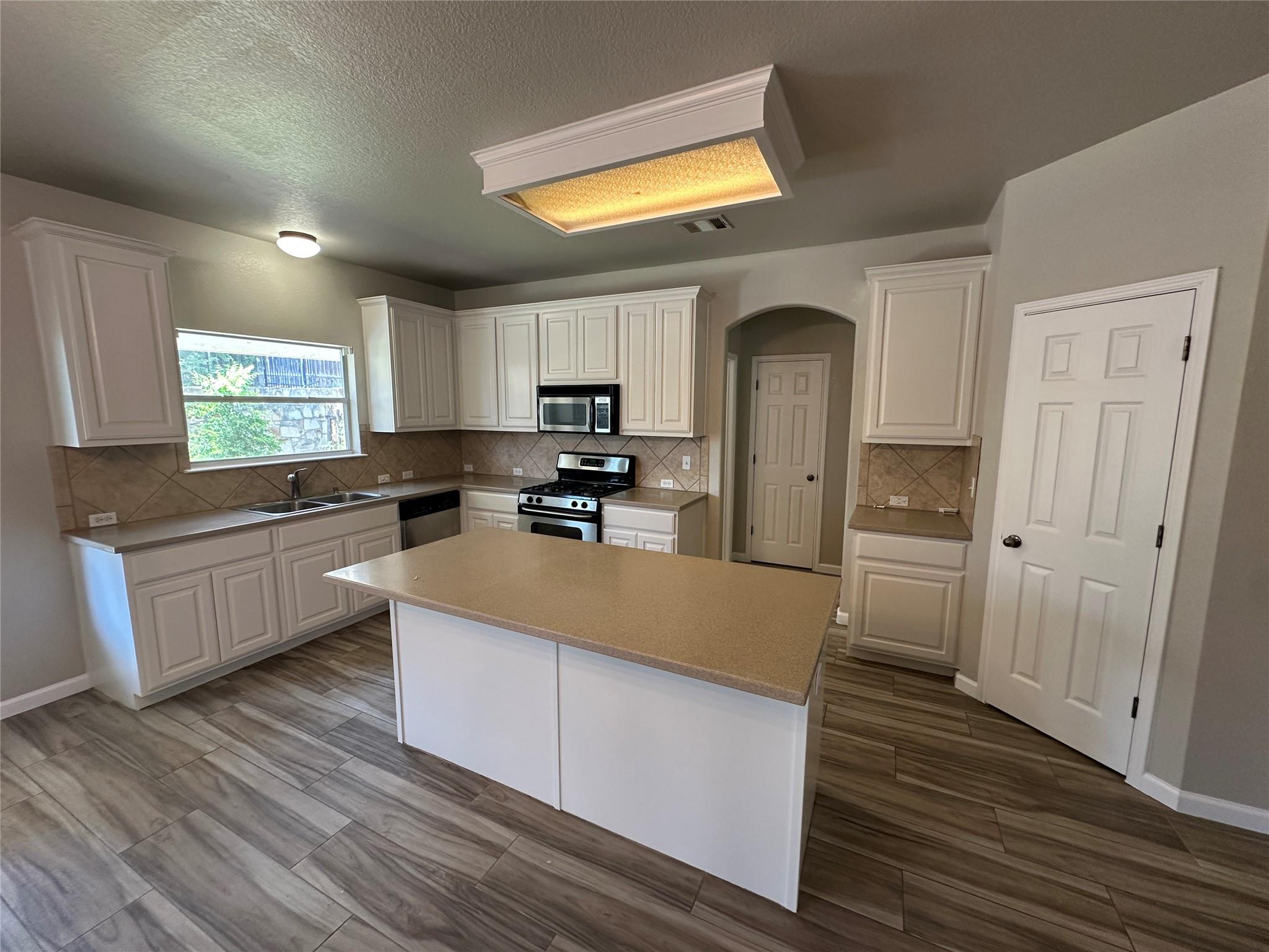 2313 Caprock Pl, Georgetown, TX 78626
