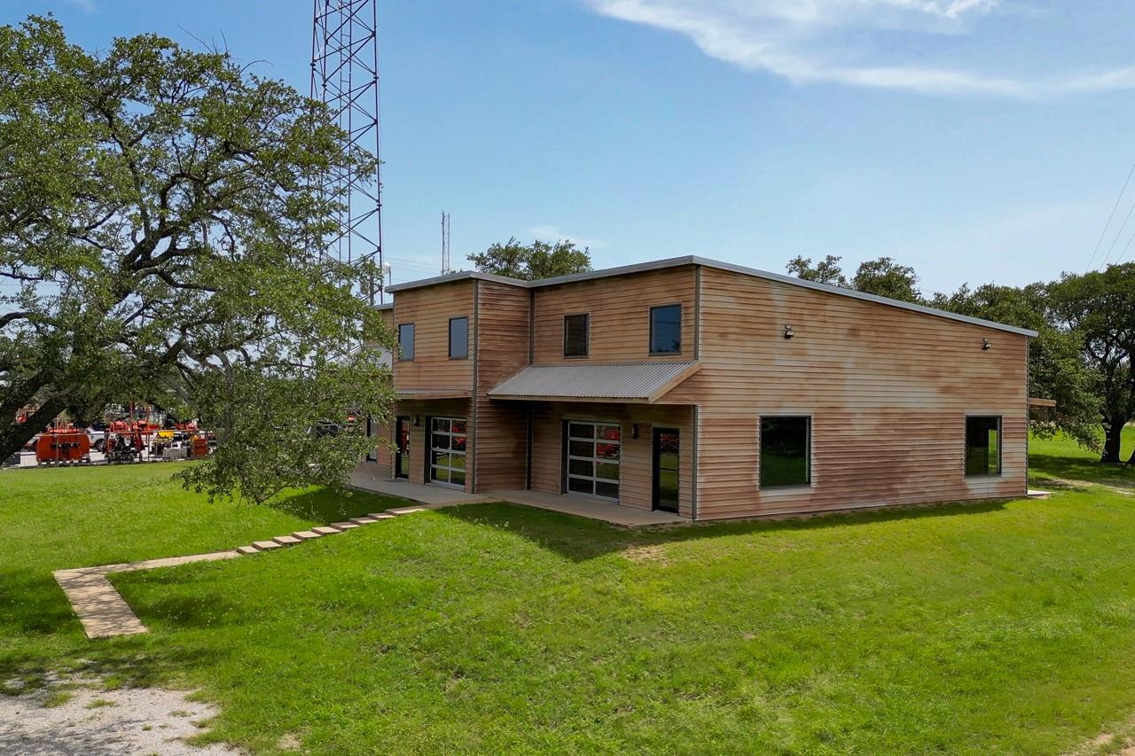5526 N US Highway 281, Marble Falls, TX 78654