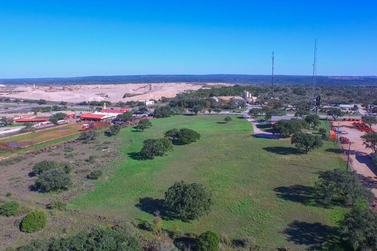 5526 N US Highway 281, Marble Falls, TX 78654