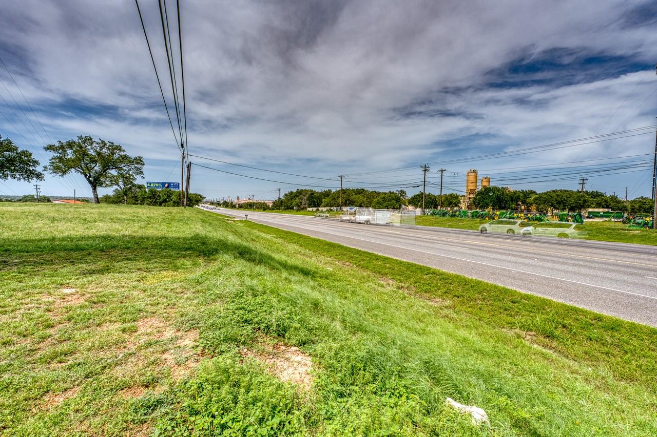 5526 N US Highway 281, Marble Falls, TX 78654