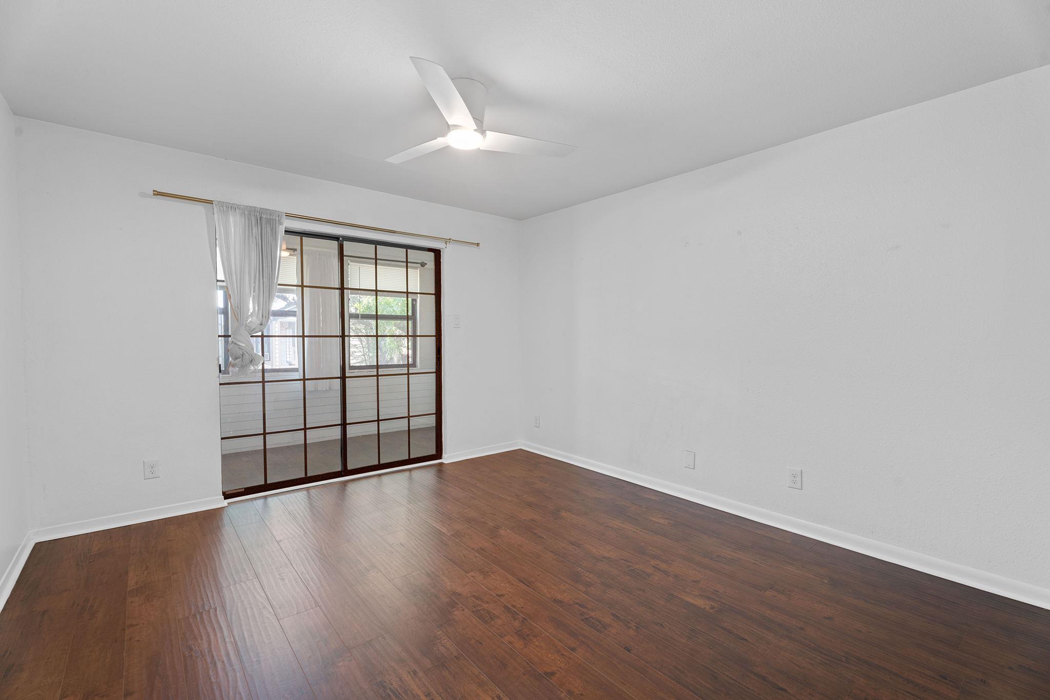 1510 W North Loop Blvd # 424, Austin, TX 78756