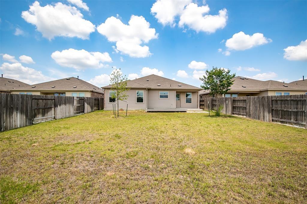 113 George Kimble Cv, Bastrop, TX 78602