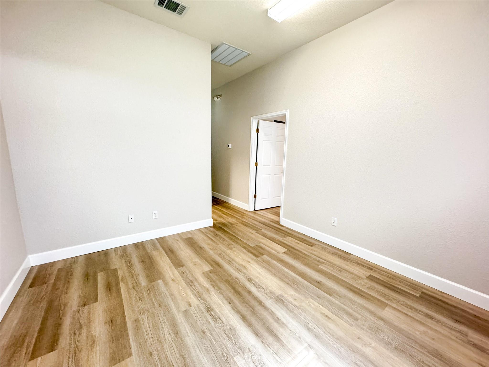 15901 Central Commerce Dr # 502, Pflugerville, TX 78660