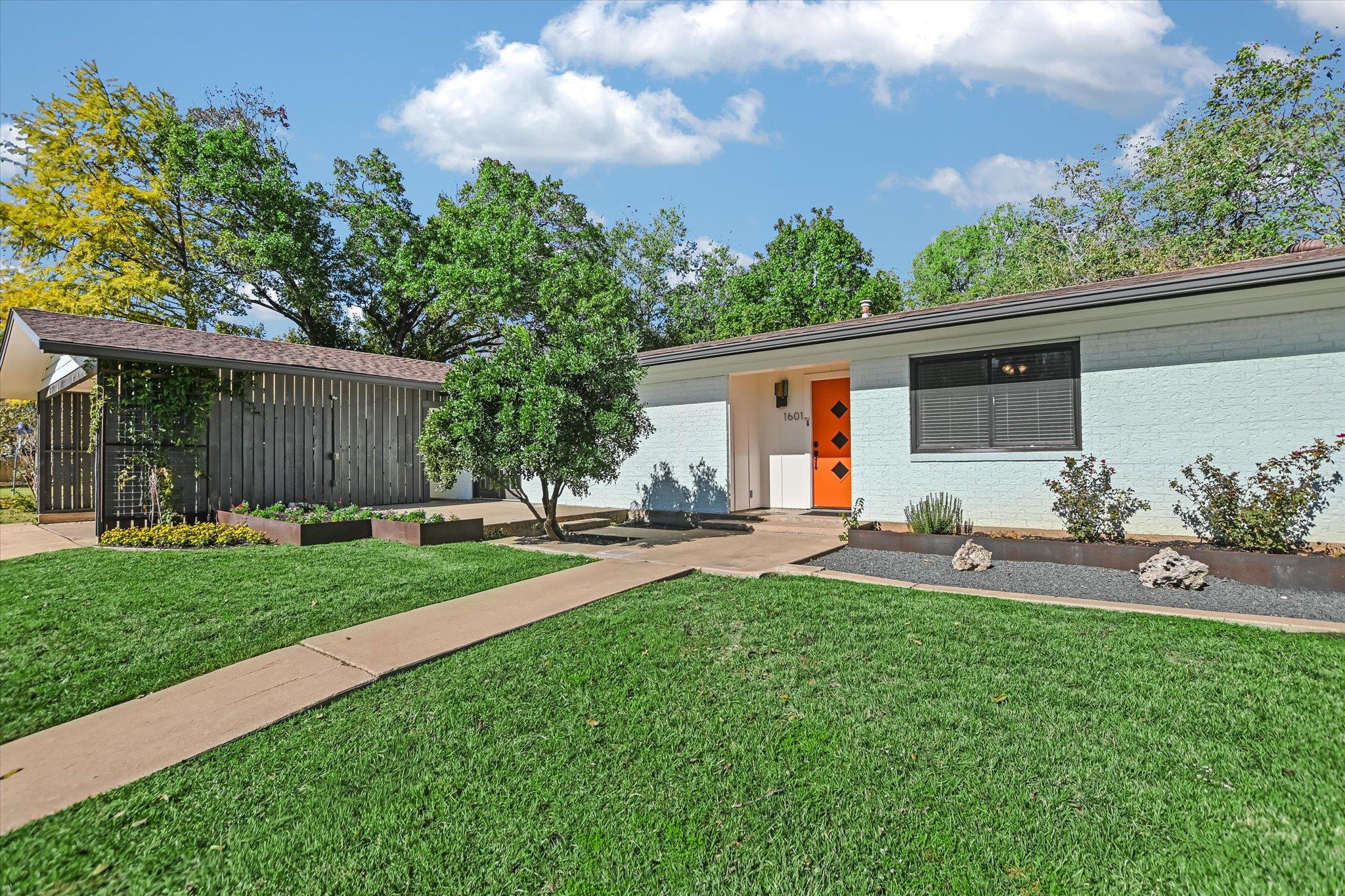 1601 E 19th St, Georgetown, TX 78626