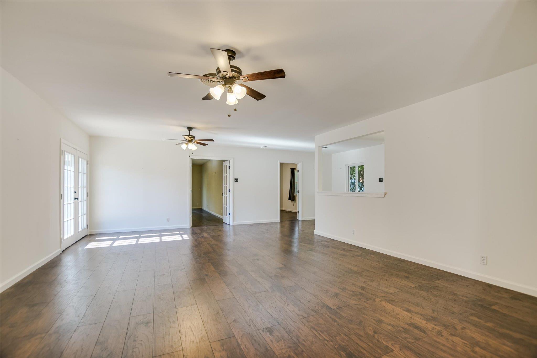 1601 E 19th St, Georgetown, TX 78626