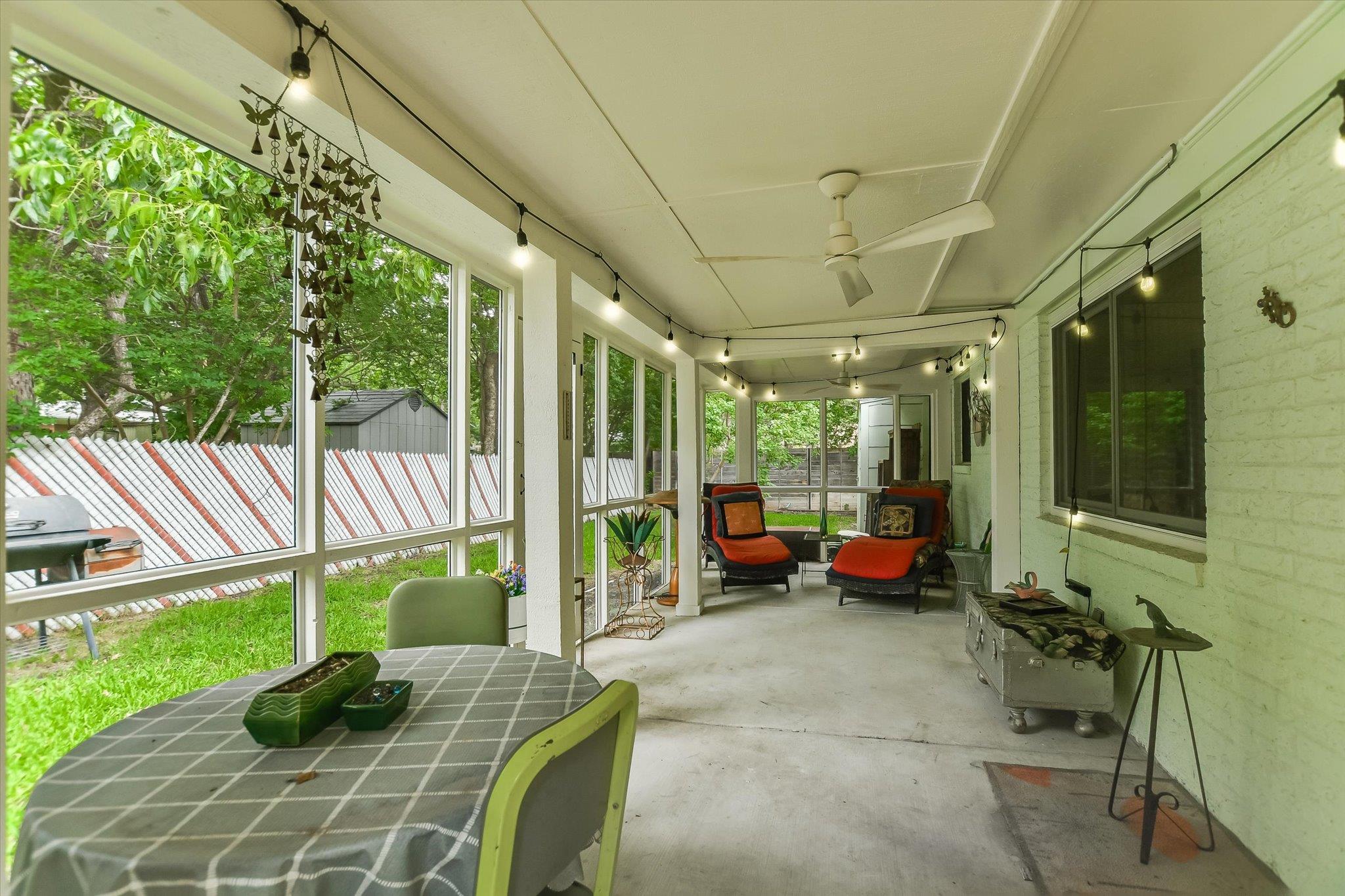 1601 E 19th St, Georgetown, TX 78626