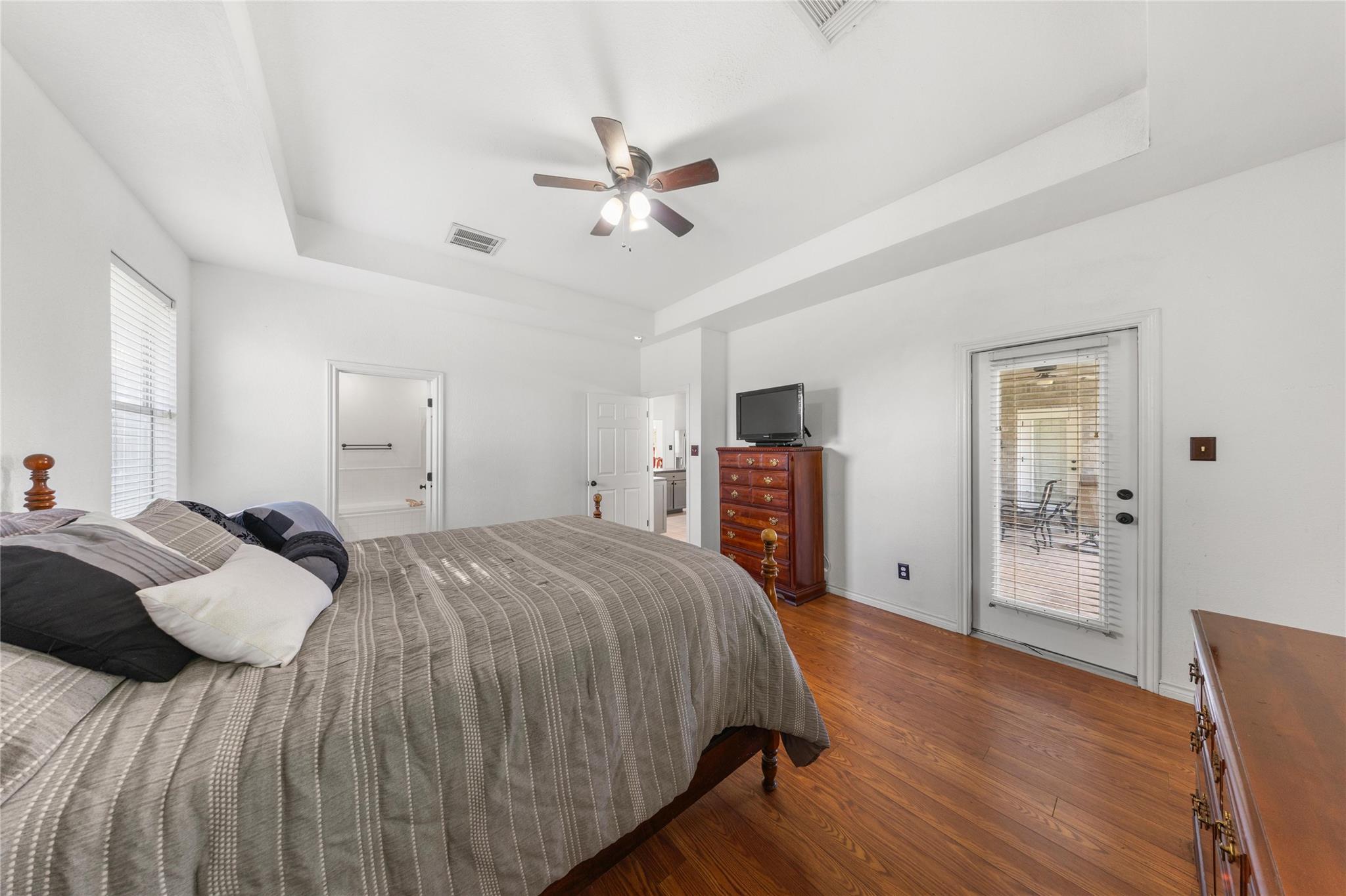 109 River View Rd, Liberty Hill, TX 78642