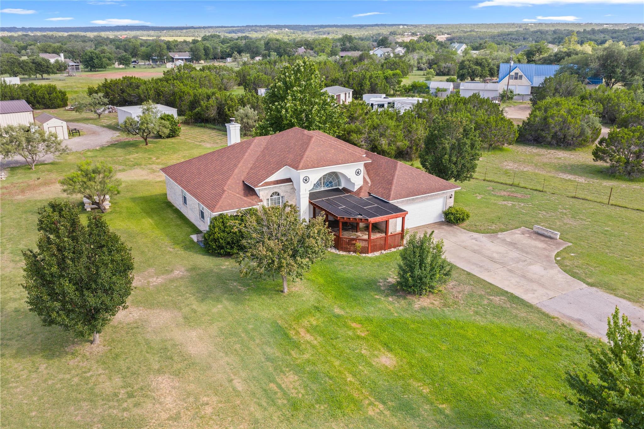 109 River View Rd, Liberty Hill, TX 78642