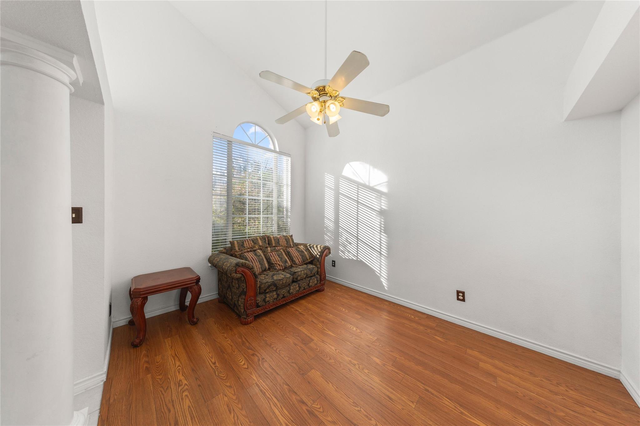 109 River View Rd, Liberty Hill, TX 78642