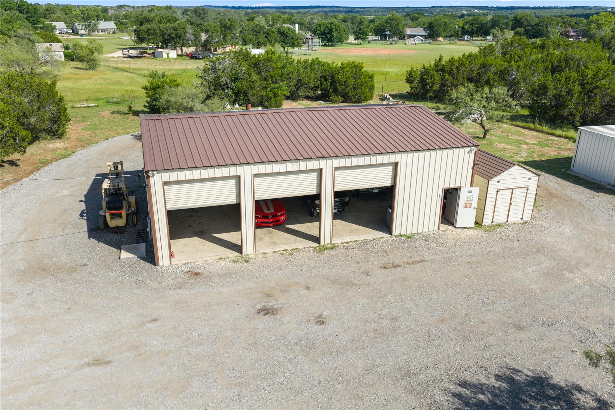 109 River View Rd, Liberty Hill, TX 78642