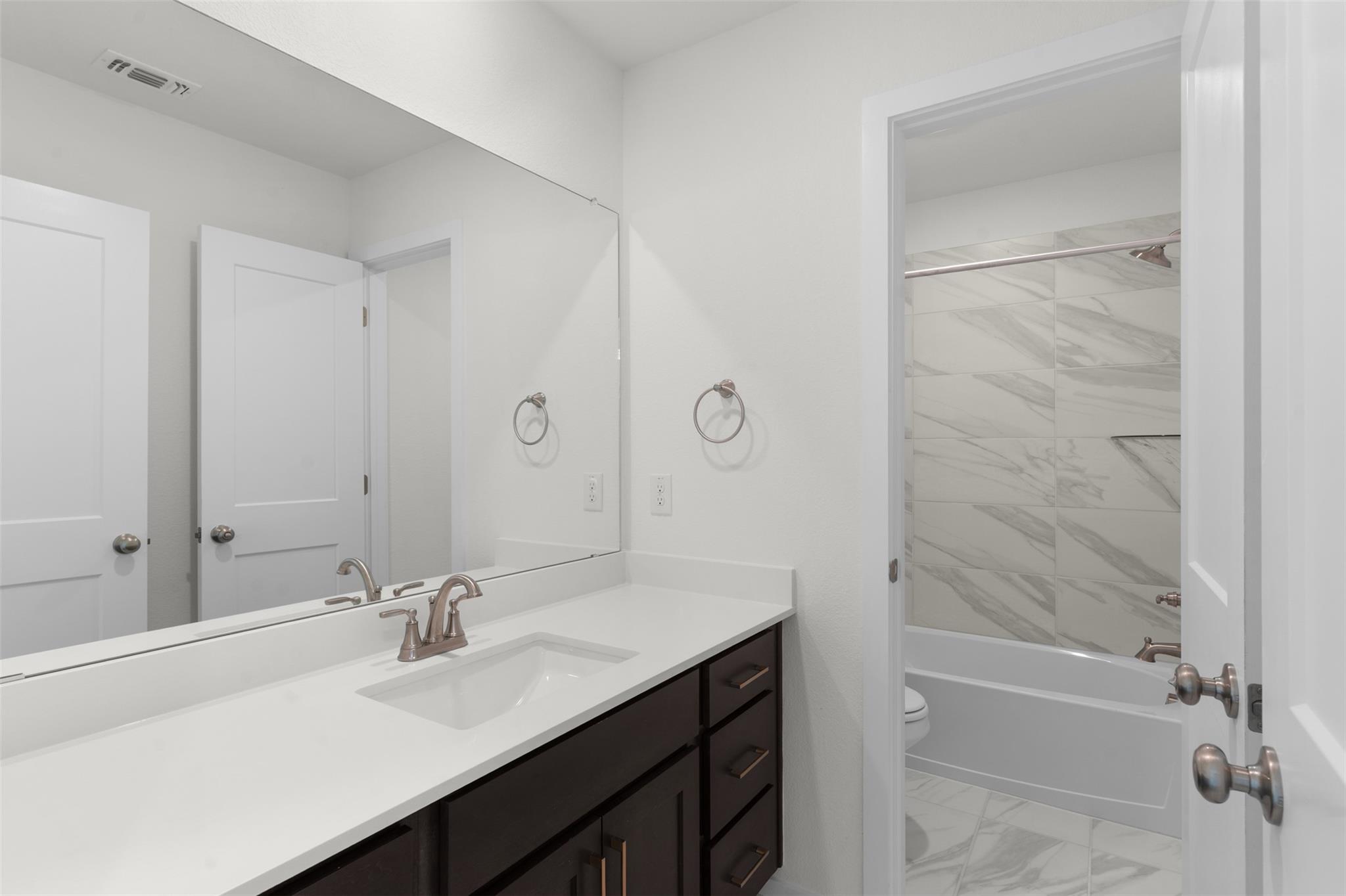 2705 Sage Ranch Dr # 14, Leander, TX 78641