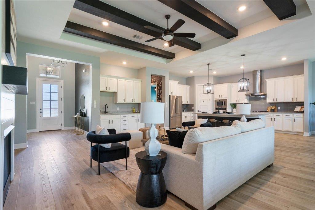 17208 Howdy Way, Manor, TX 78653