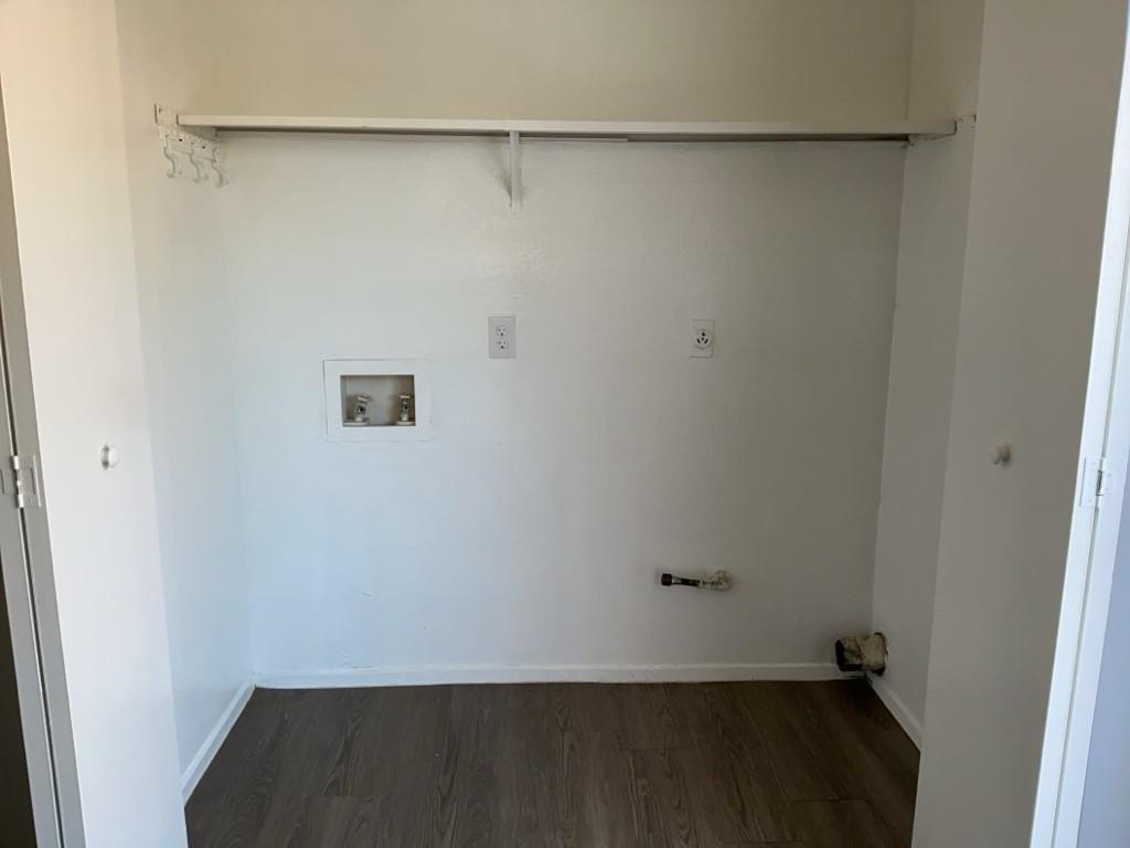 608 Greenlawn Blvd, Round Rock, TX 78664