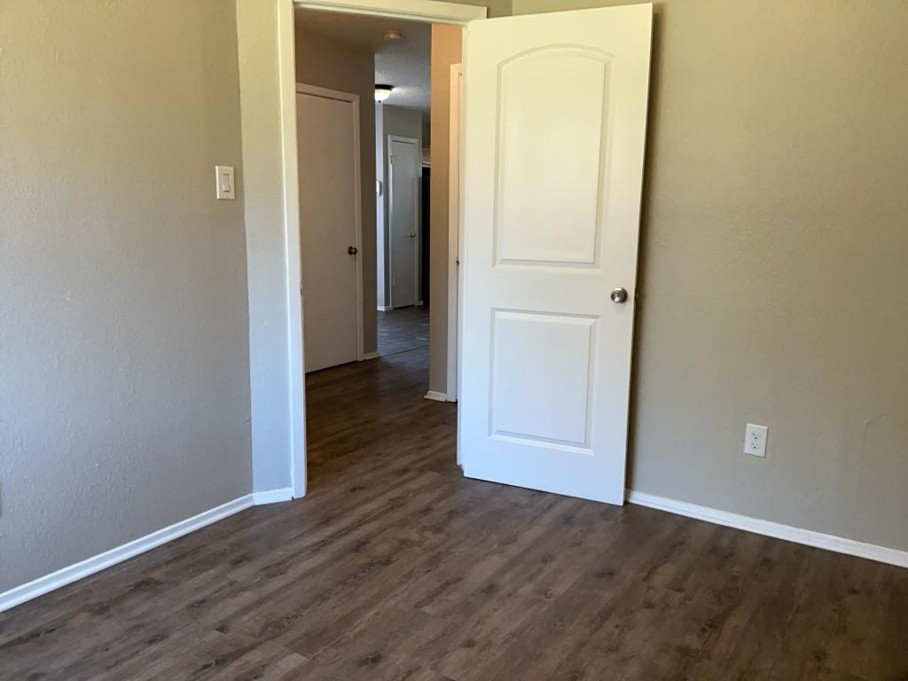 608 Greenlawn Blvd, Round Rock, TX 78664