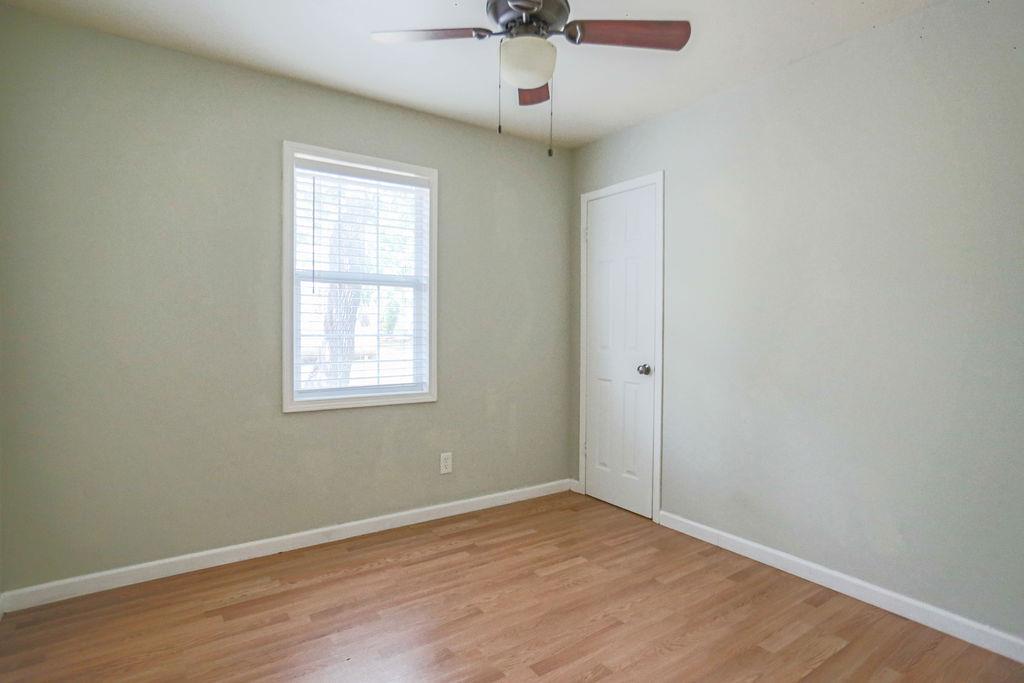 412 S 281 Highway, Johnson City, TX 78636