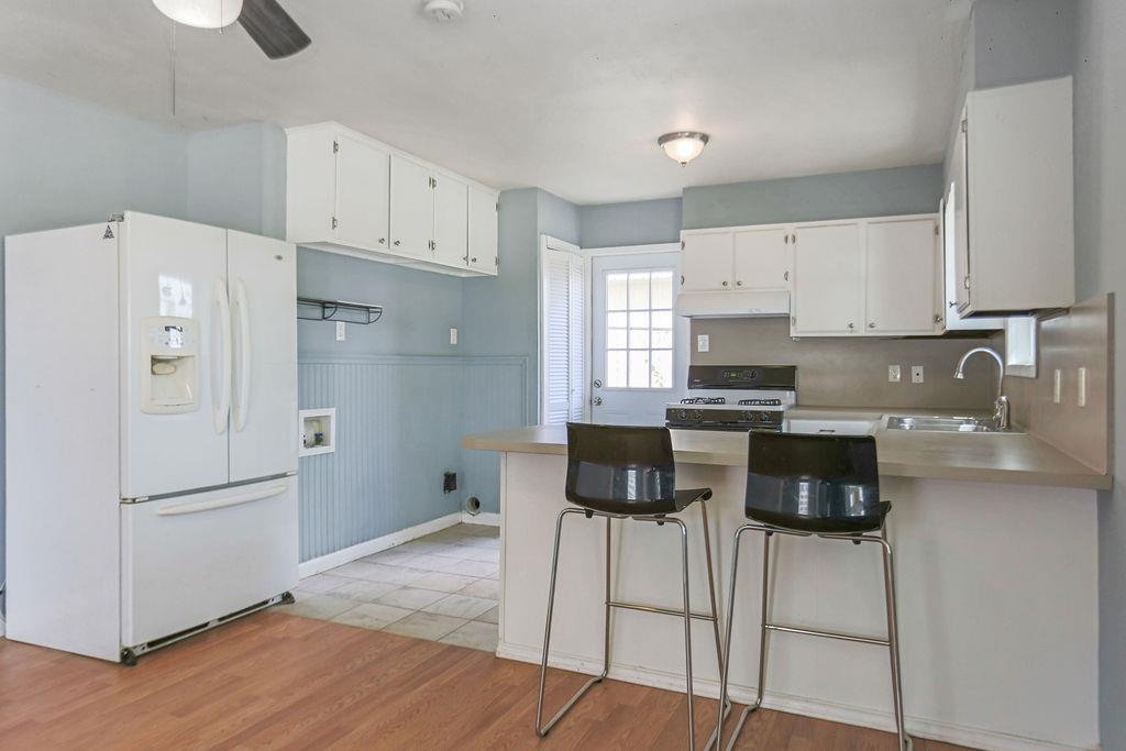 412 S 281 Highway, Johnson City, TX 78636