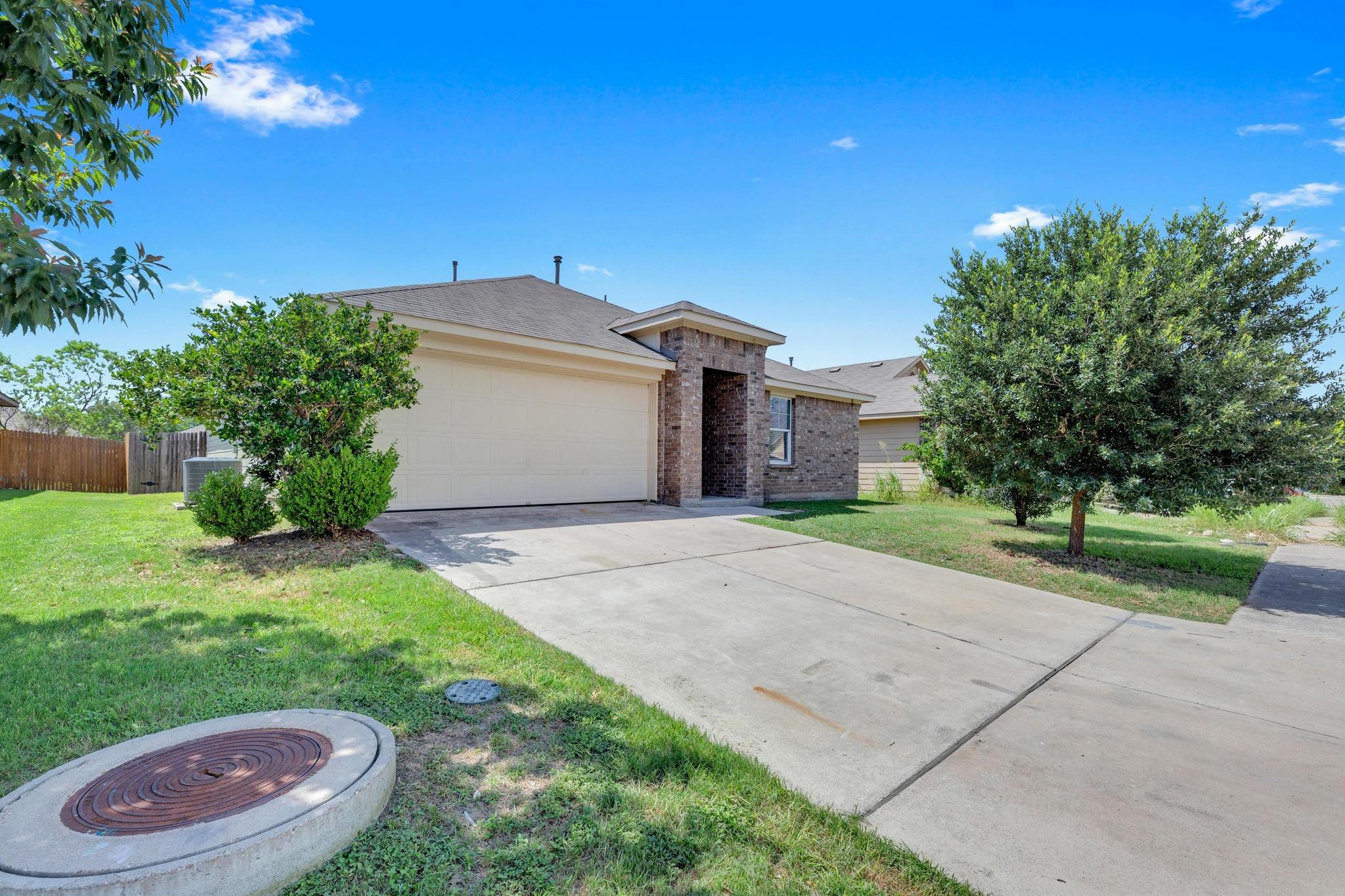 608 Silver Wing Dr, Austin, TX 78725
