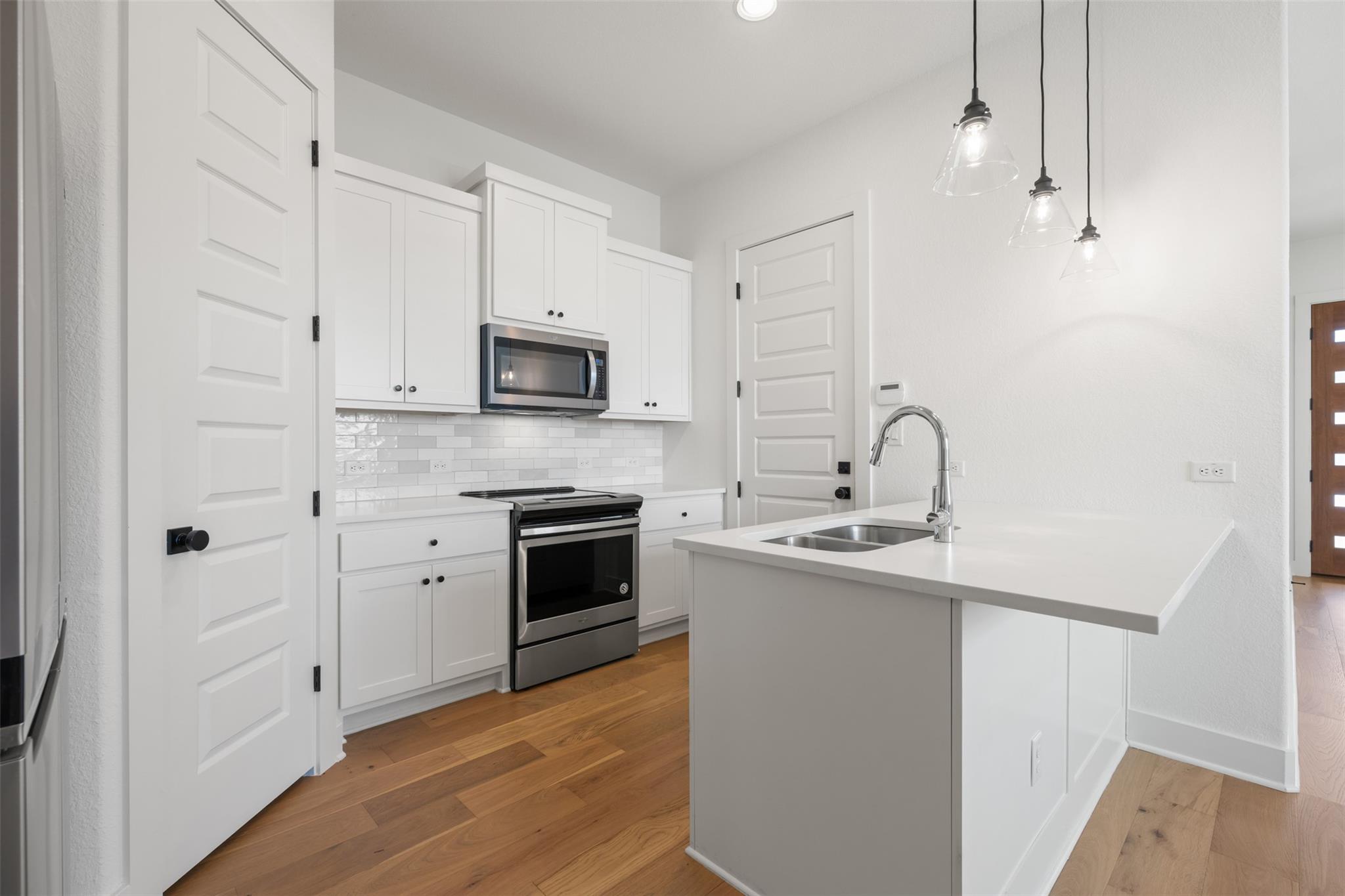 308 E 19th 1/2 St # 308, Georgetown, TX 78626