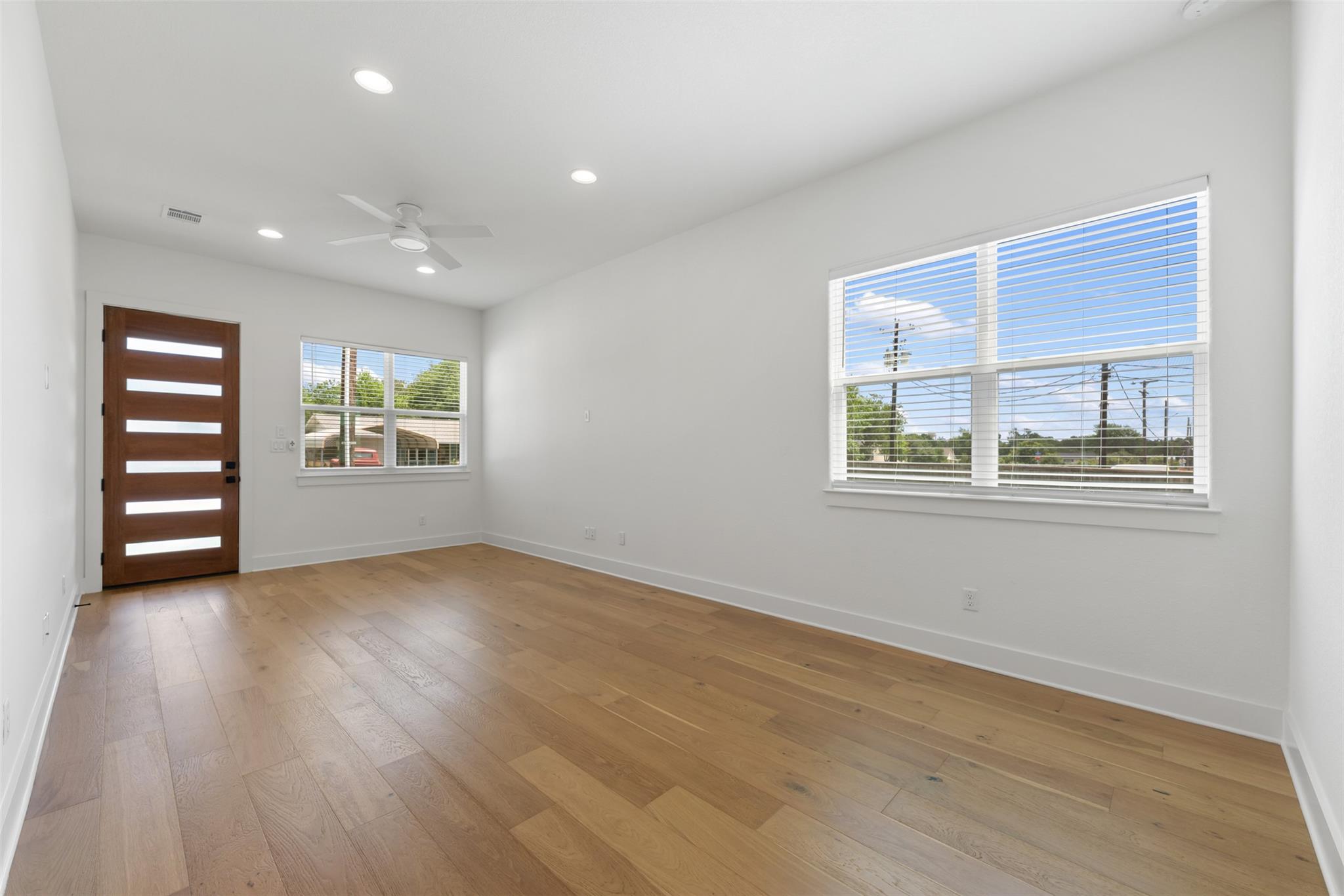308 E 19th 1/2 St # 308, Georgetown, TX 78626