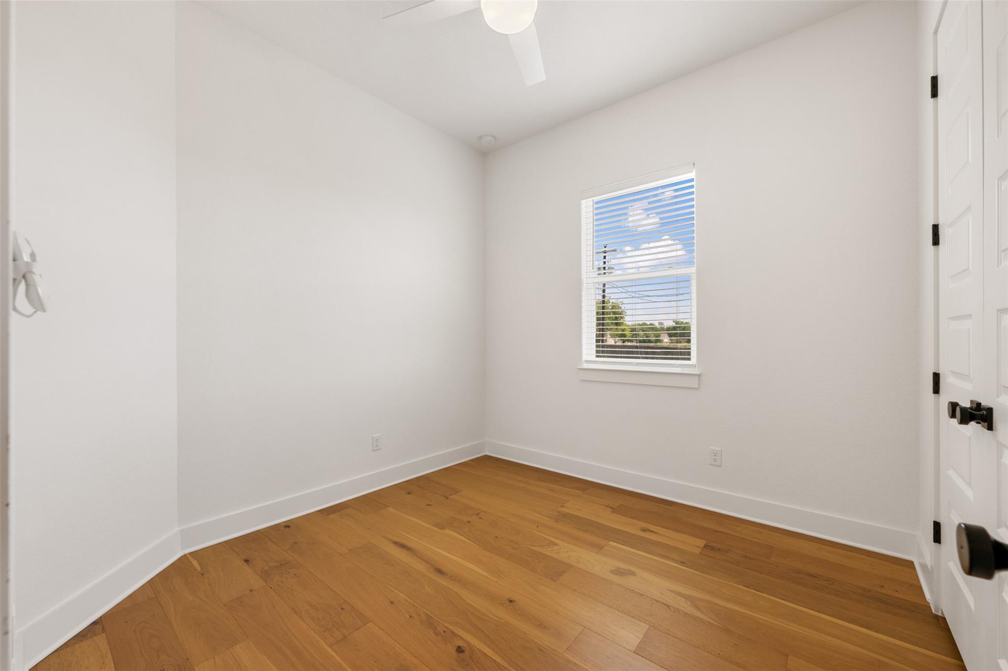308 E 19th 1/2 St # 308, Georgetown, TX 78626