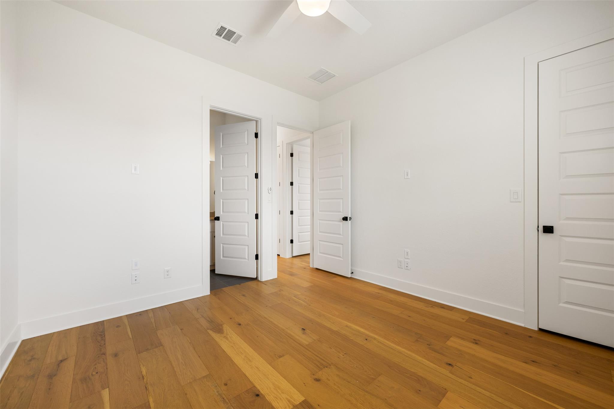 308 E 19th 1/2 St # 308, Georgetown, TX 78626