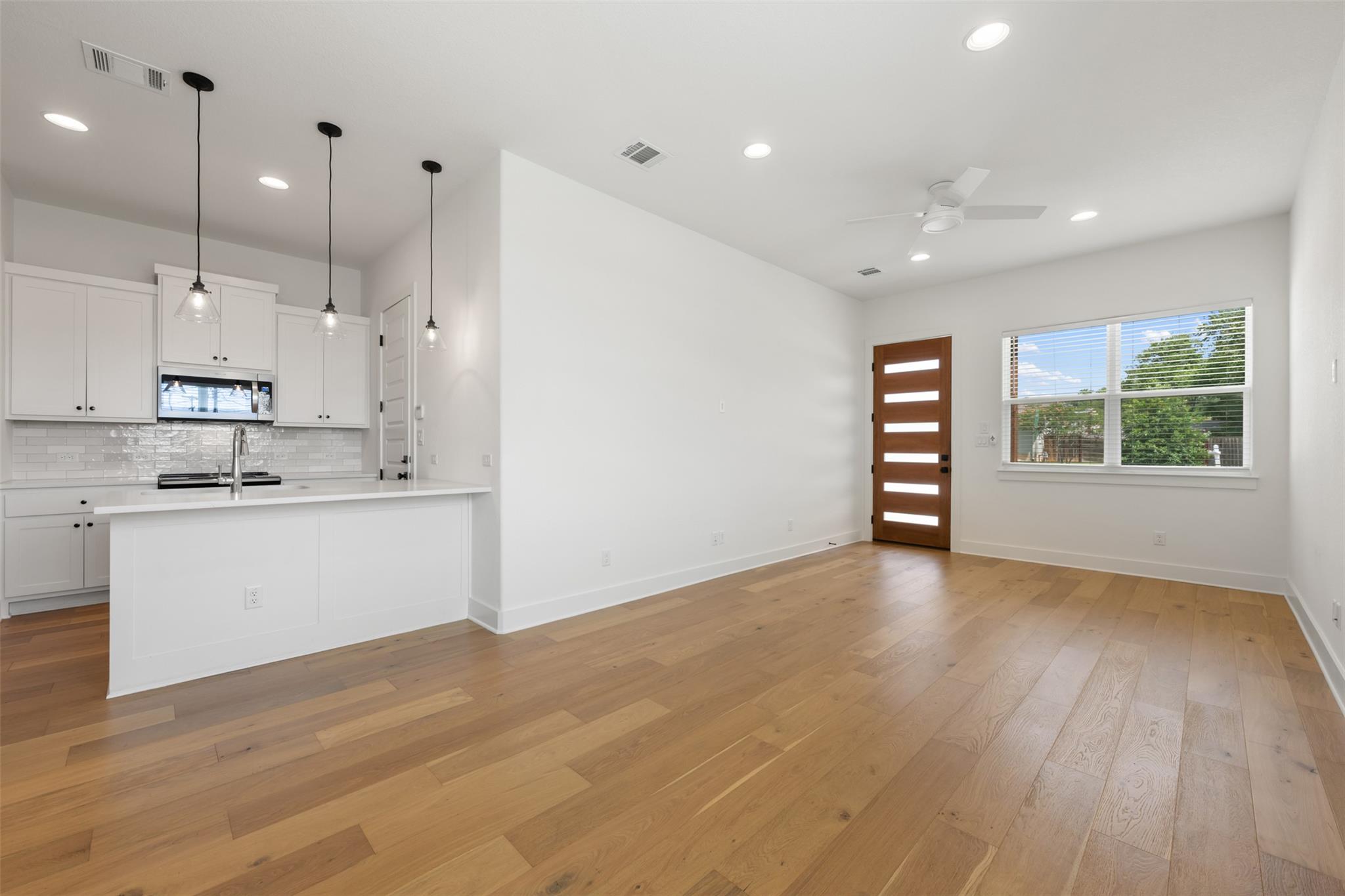 308 E 19th 1/2 St # 308, Georgetown, TX 78626