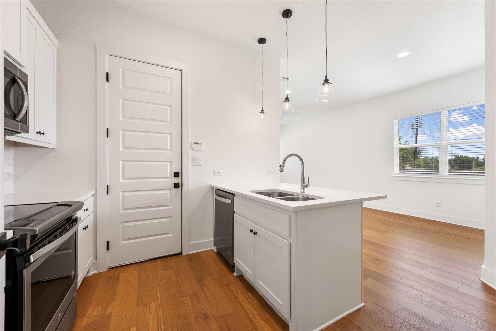 308 E 19th 1/2 St # 308, Georgetown, TX 78626