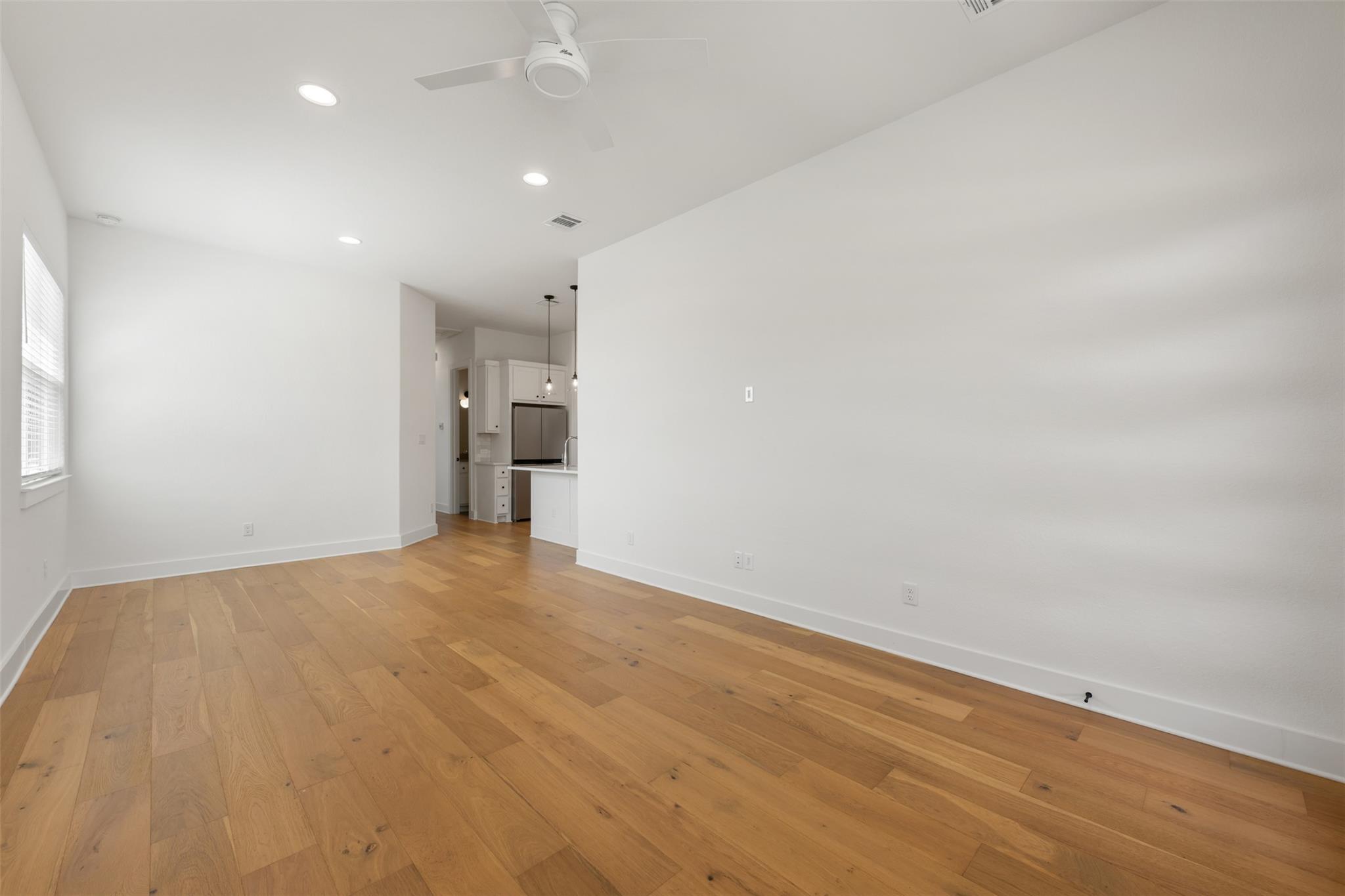 308 E 19th 1/2 St # 308, Georgetown, TX 78626