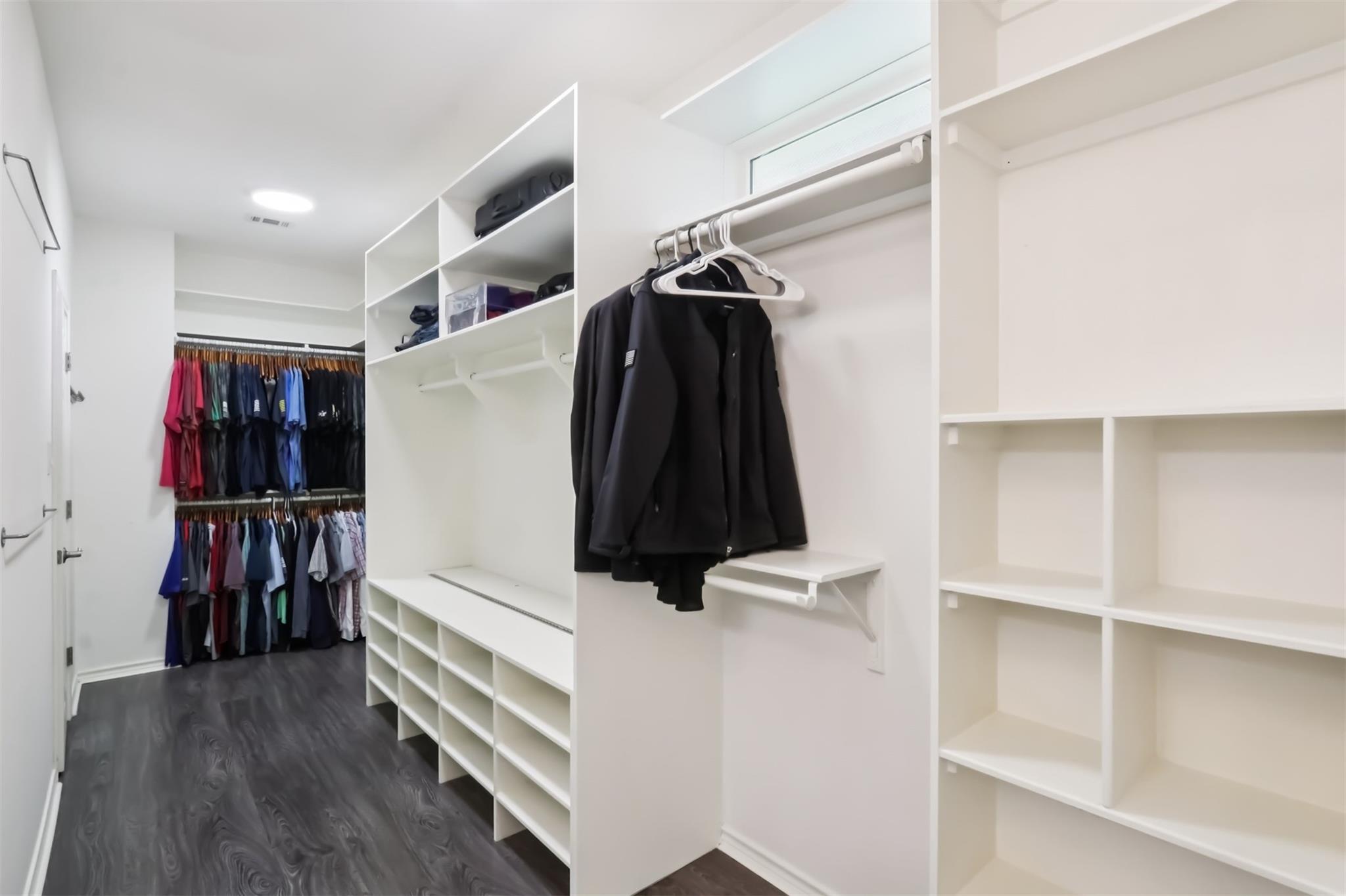 11611 Quarter Horse Trl, Austin, TX 78750