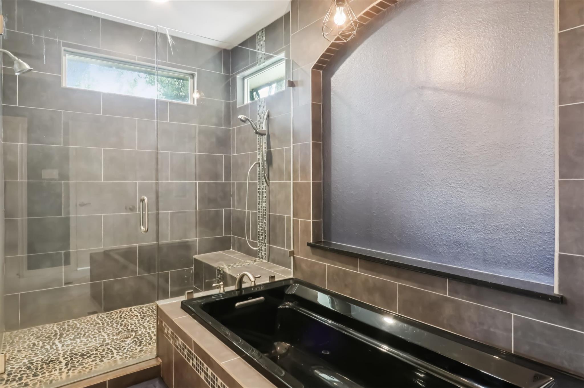 11611 Quarter Horse Trl, Austin, TX 78750