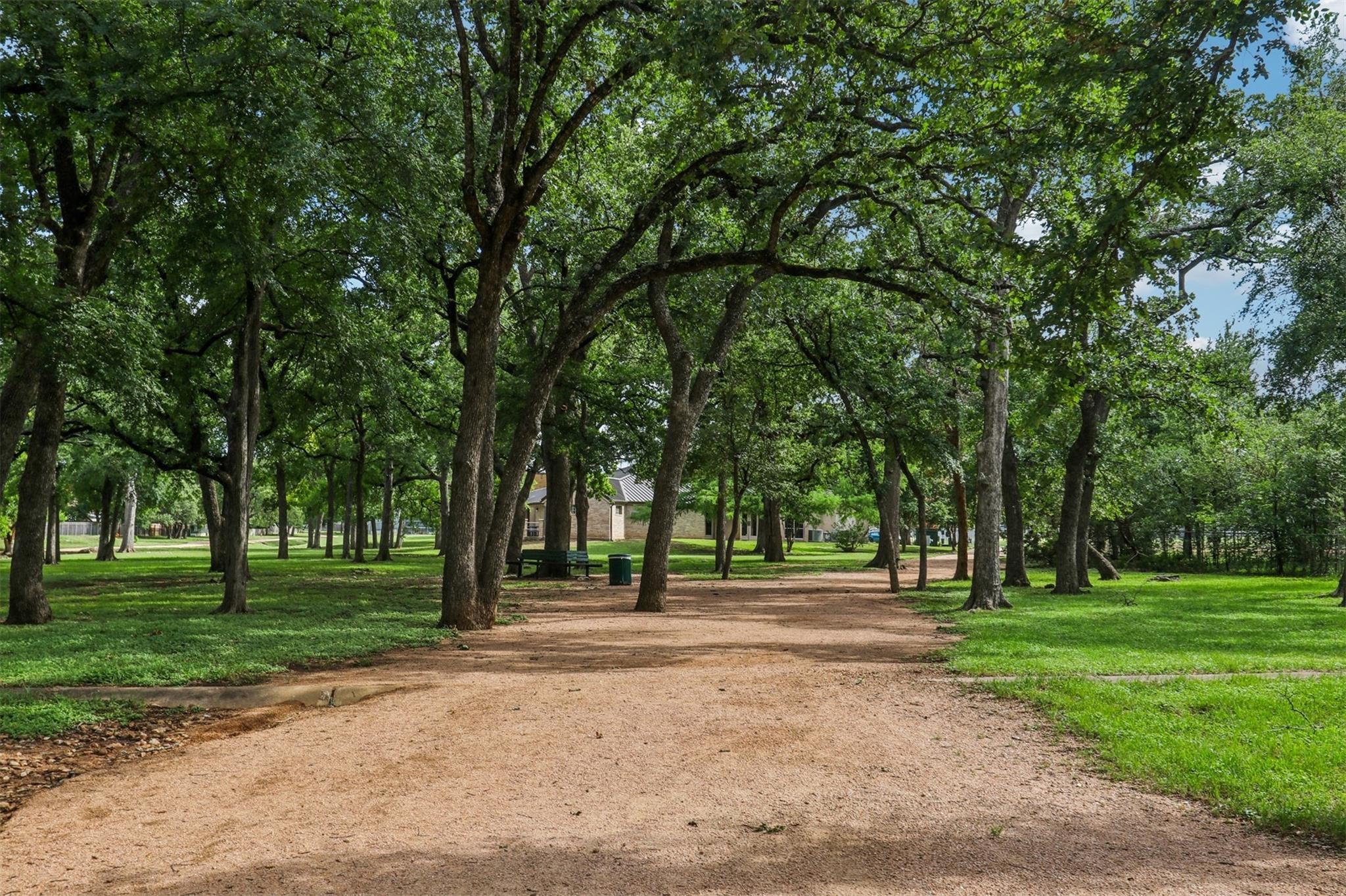 11611 Quarter Horse Trl, Austin, TX 78750