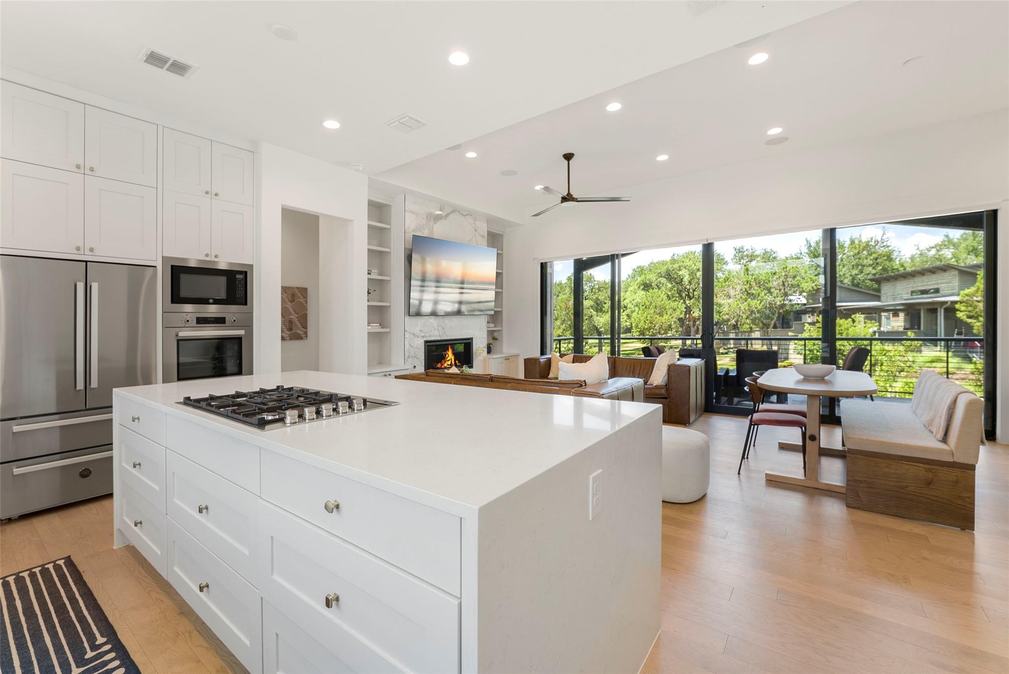 19213 Lost Tree Blvd, Spicewood, TX 78669