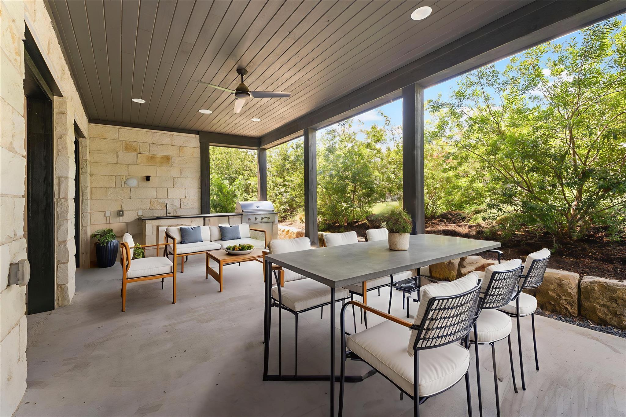 19213 Lost Tree Blvd, Spicewood, TX 78669