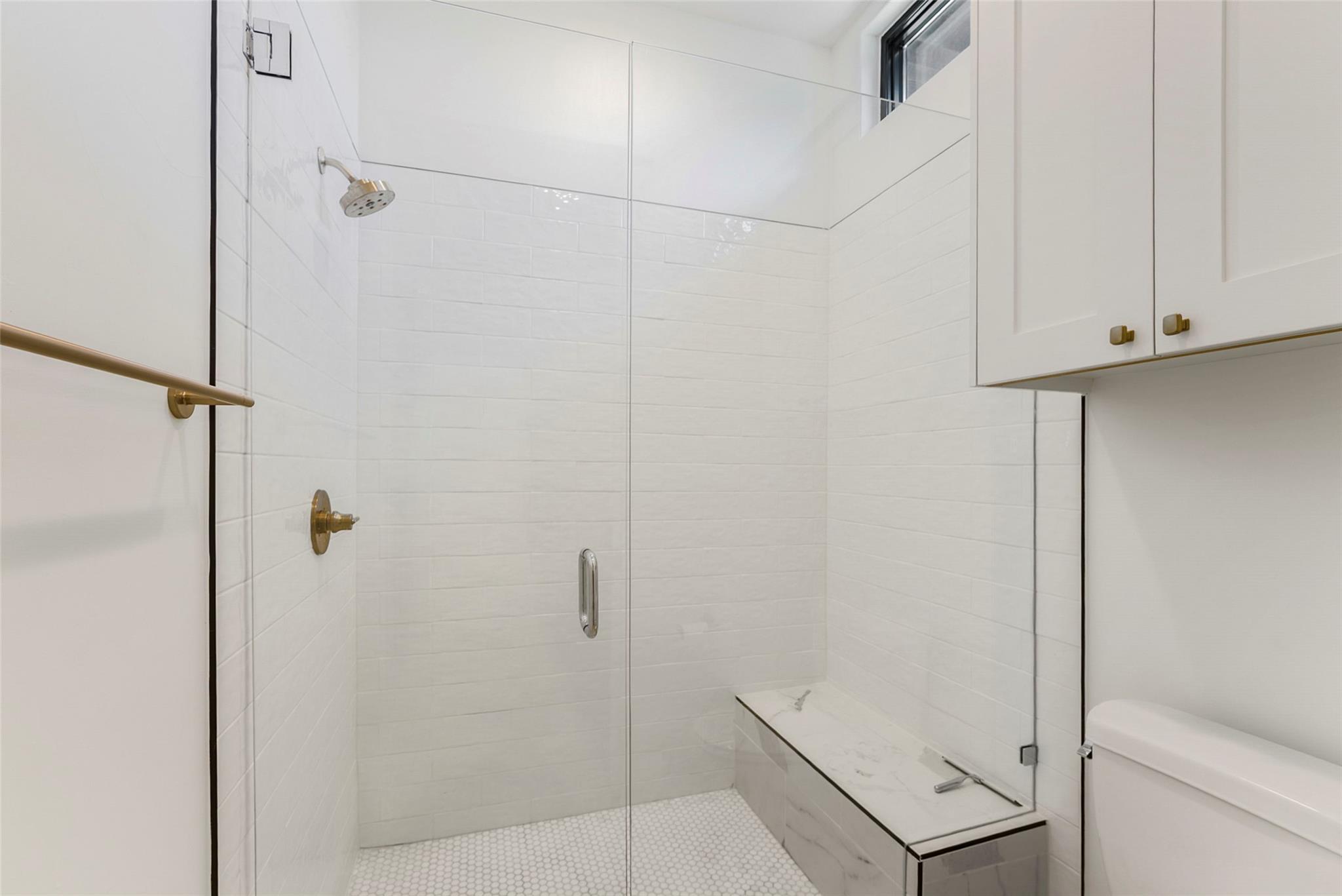 19213 Lost Tree Blvd, Spicewood, TX 78669