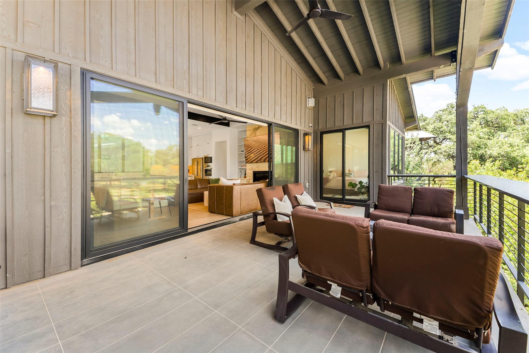 19213 Lost Tree Blvd, Spicewood, TX 78669